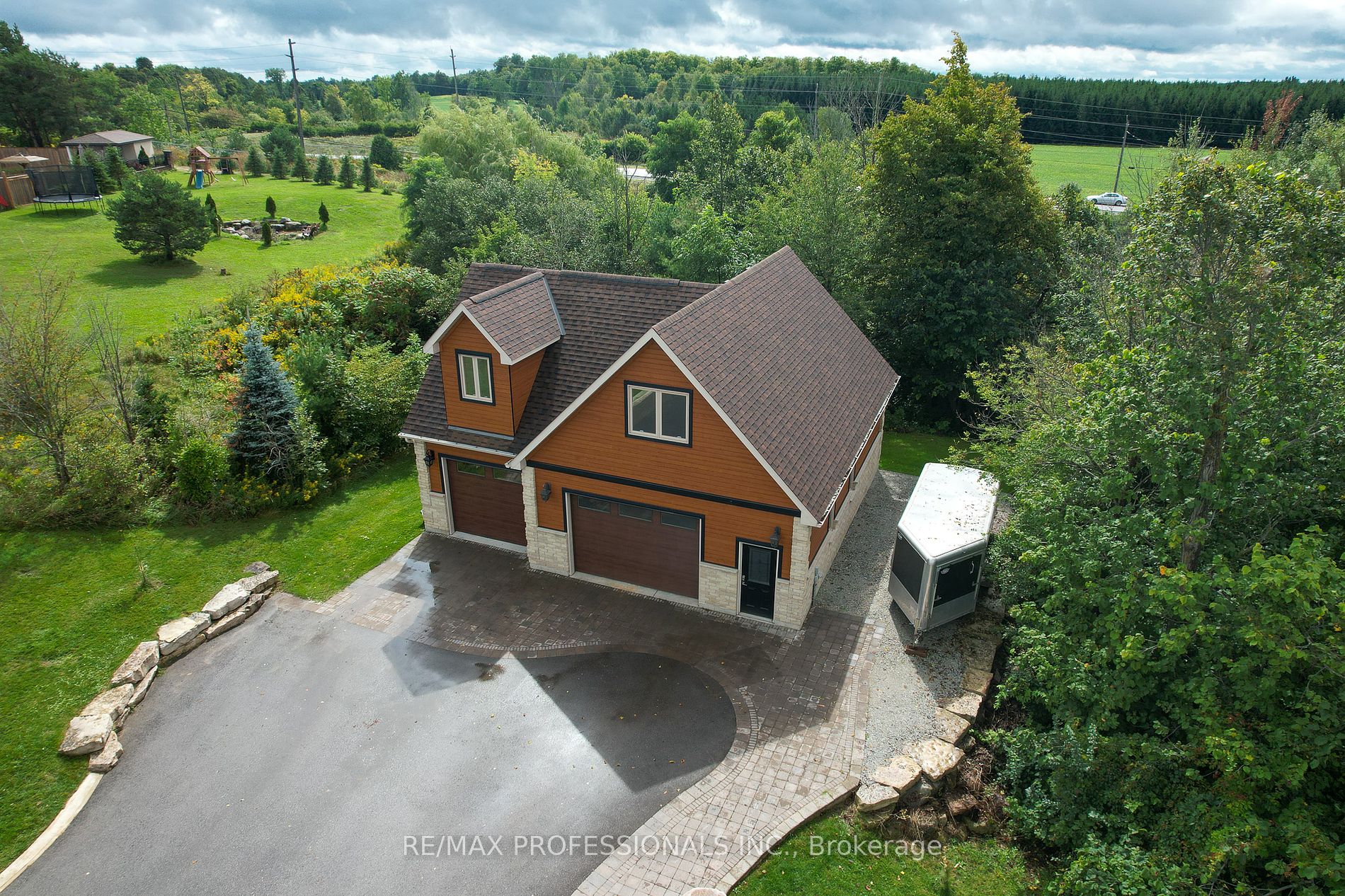 8 Morgan Drive