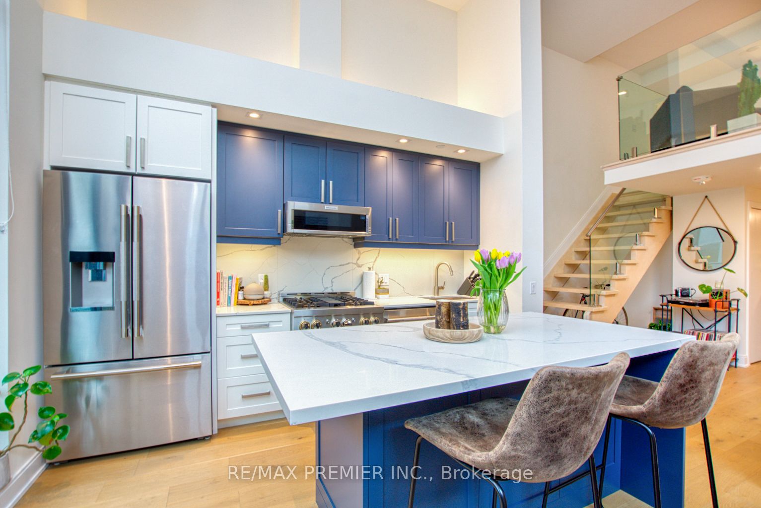 430 Roncesvalles Avenue, #105