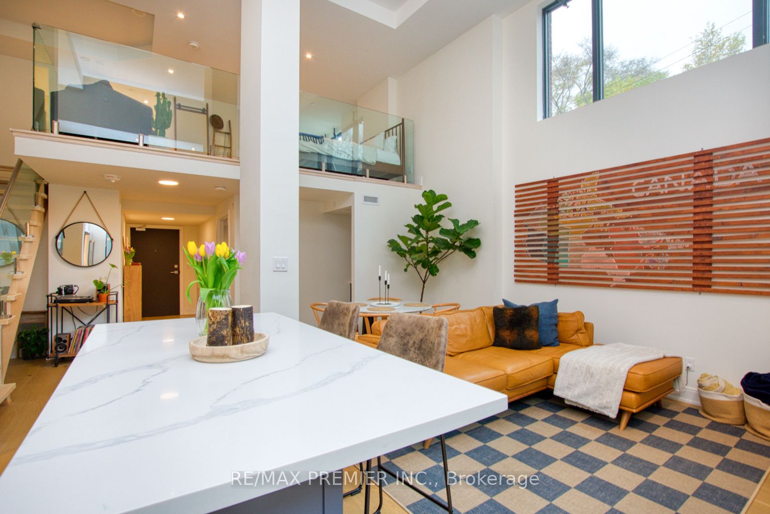 430 Roncesvalles Avenue, #105