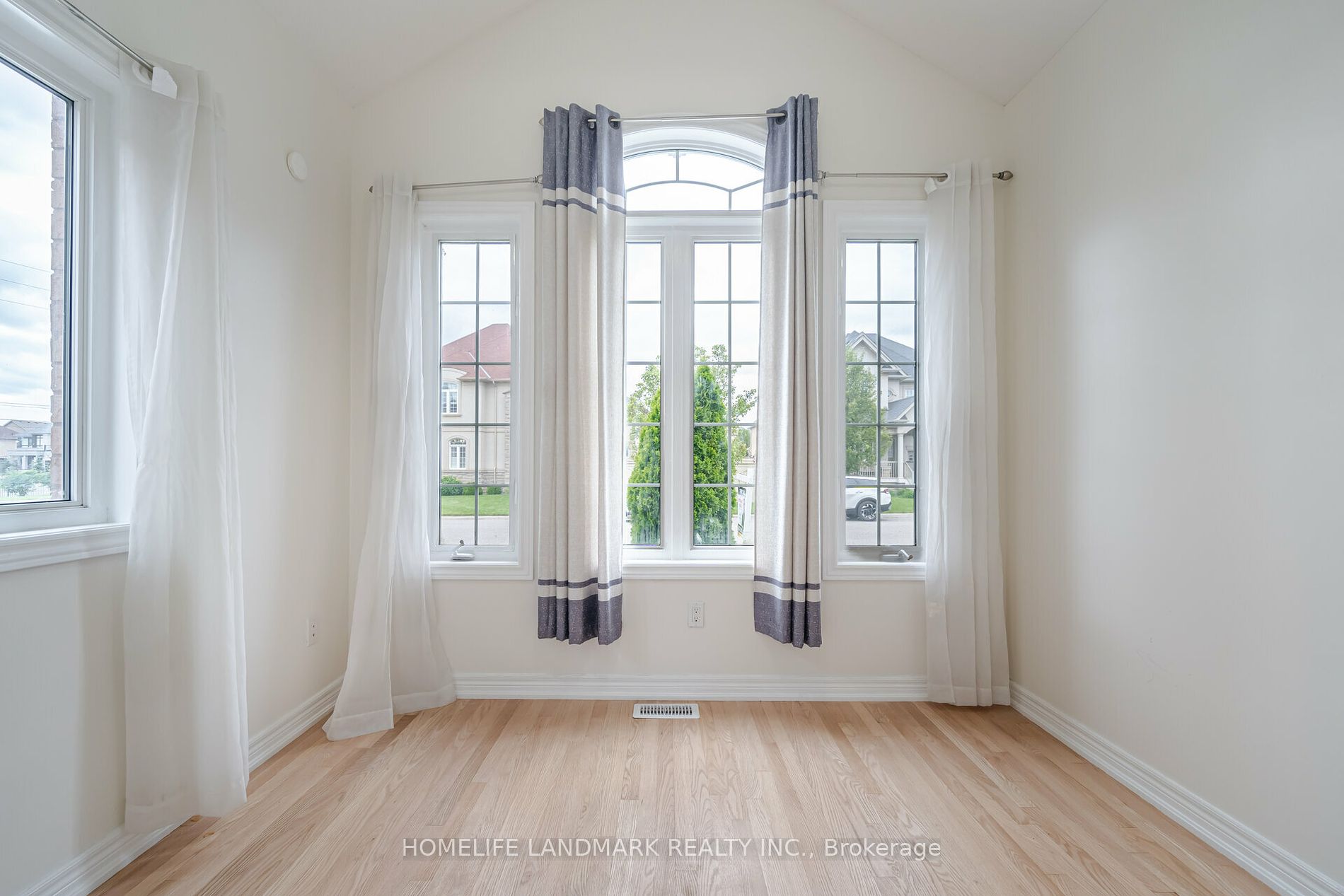 40 Balin Cres
