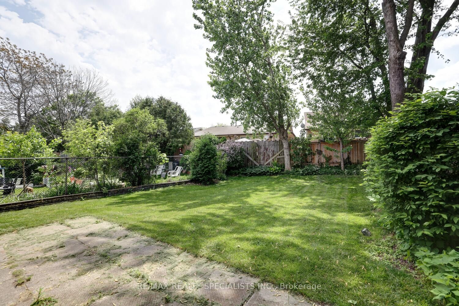 4082 Pheasant Run