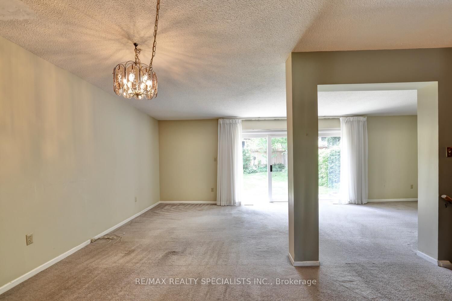 4082 Pheasant Run