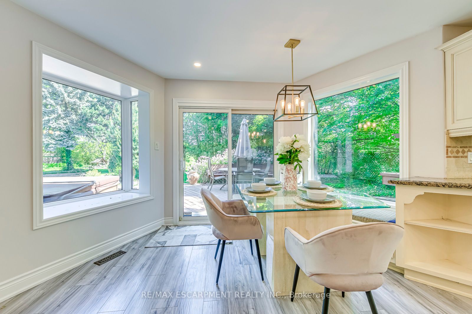 341 Acacia Crt