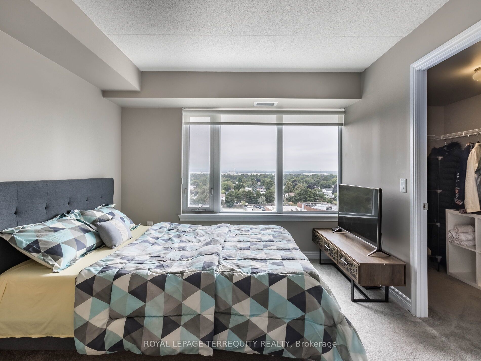 716 Main Street E, #1008