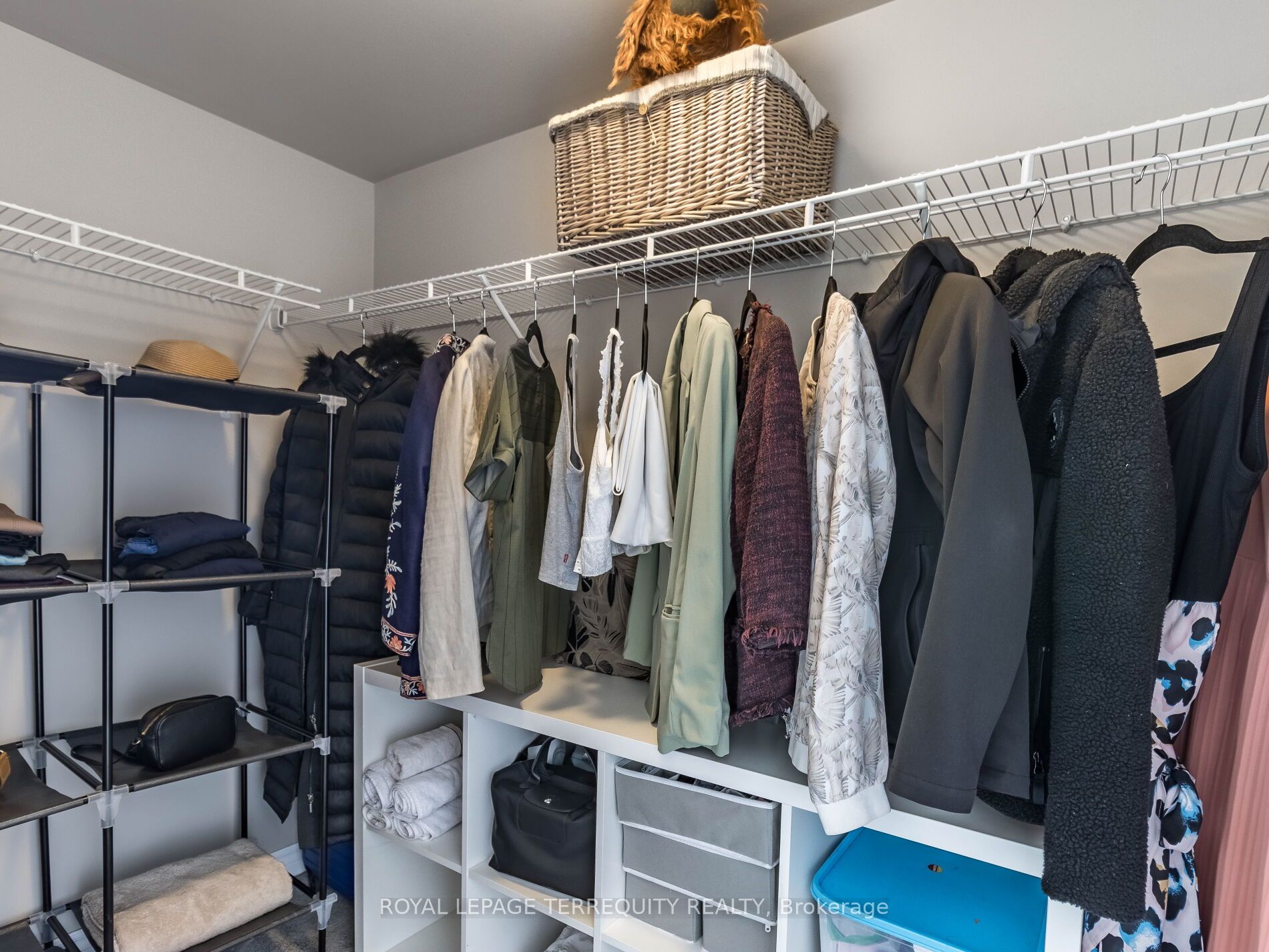 716 Main Street E, #1008