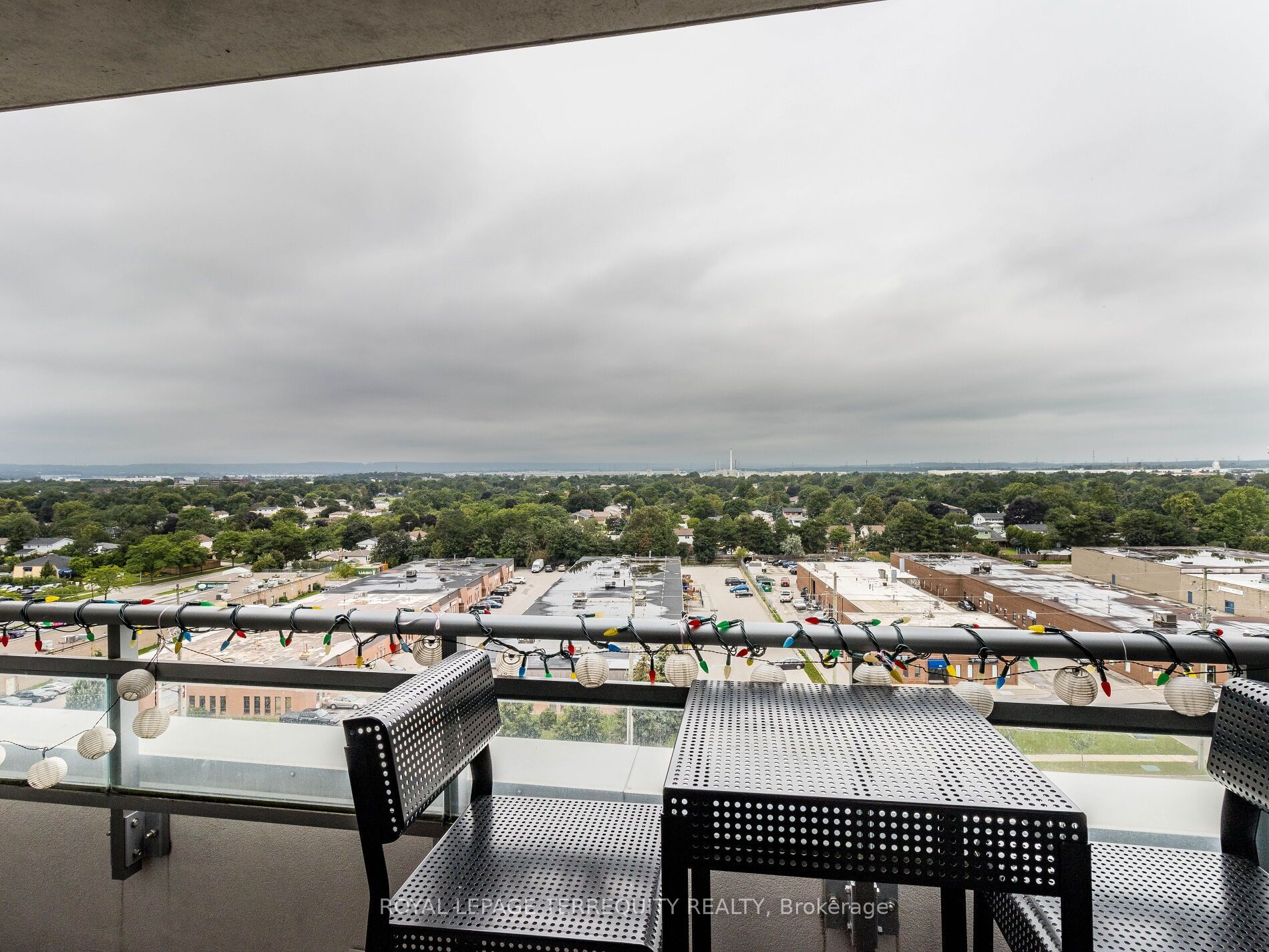 716 Main Street E, #1008