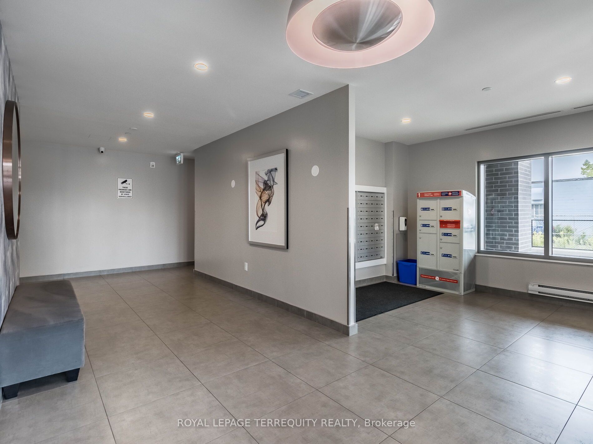 716 Main Street E, #1008