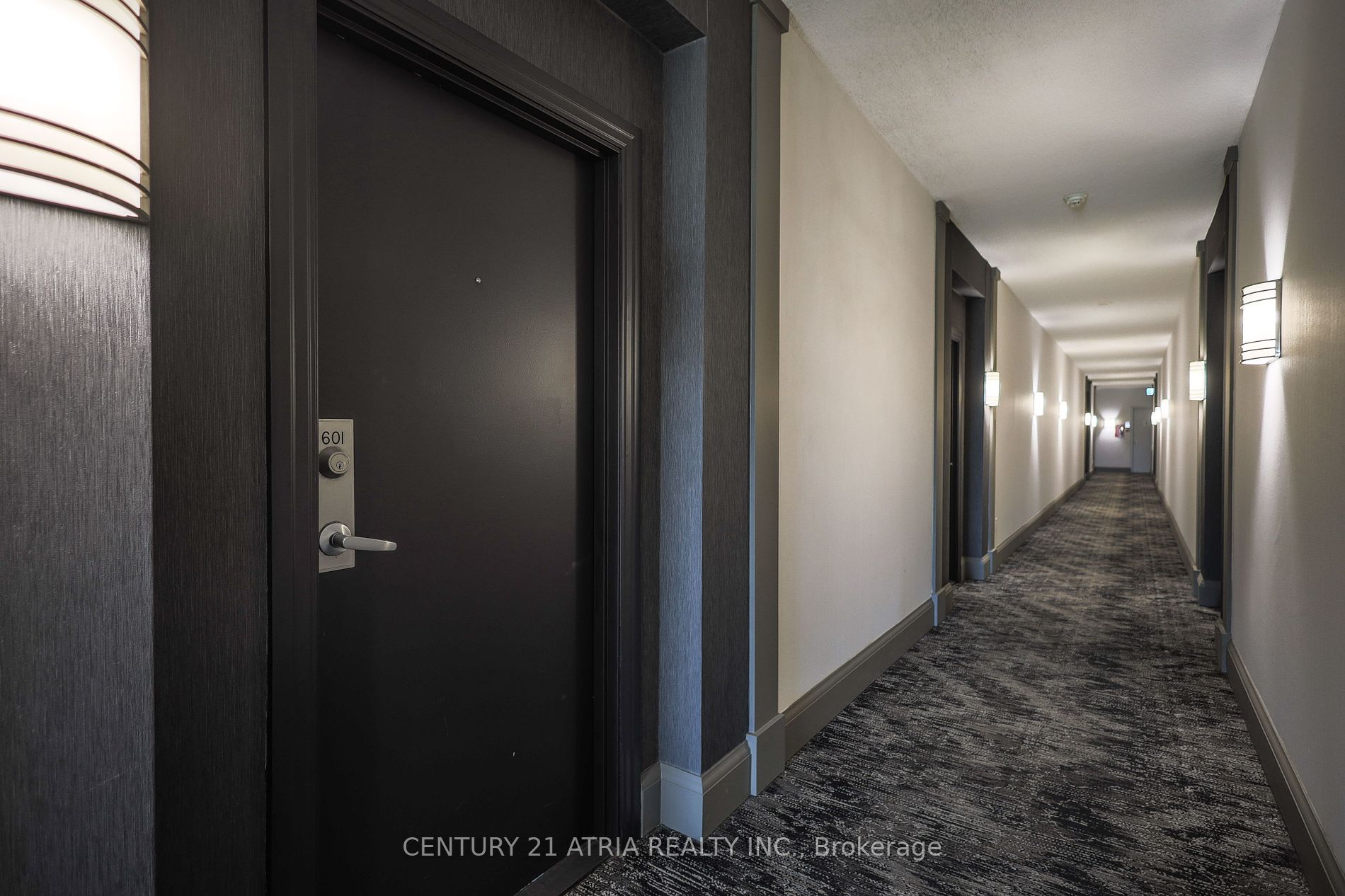 2067 Lake Shore Blvd W, #601
