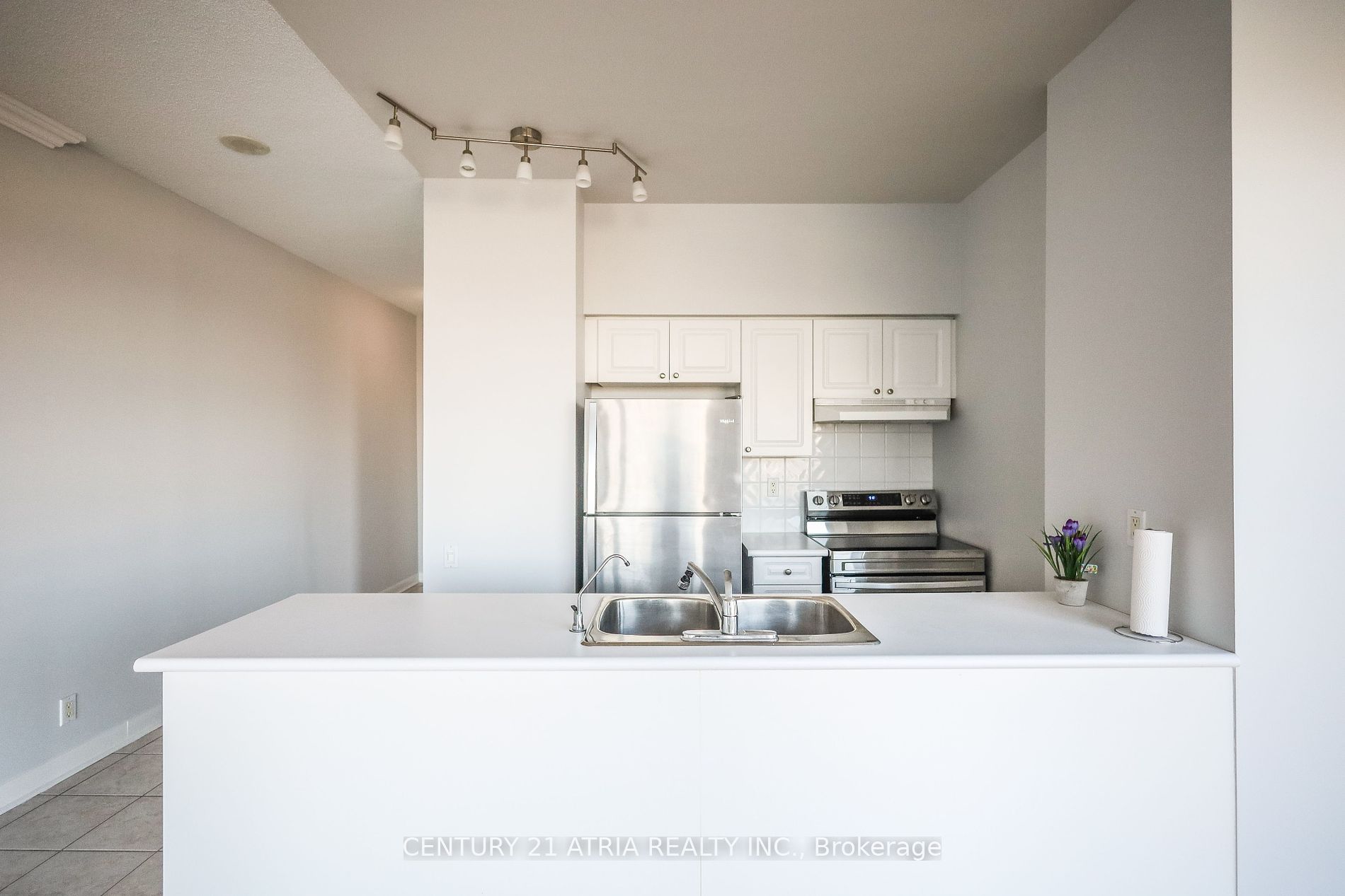 2067 Lake Shore Blvd W, #601