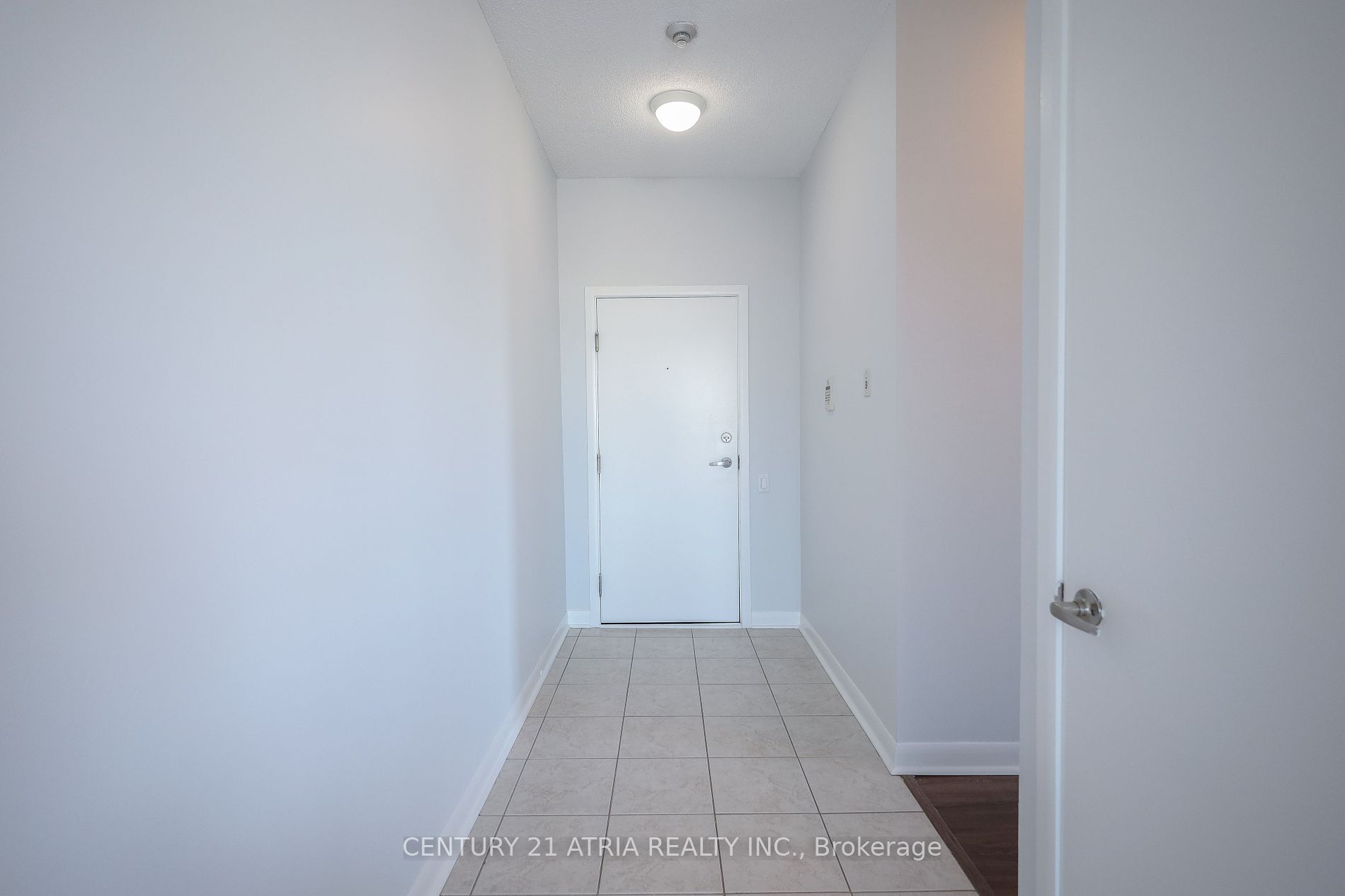 2067 Lake Shore Blvd W, #601