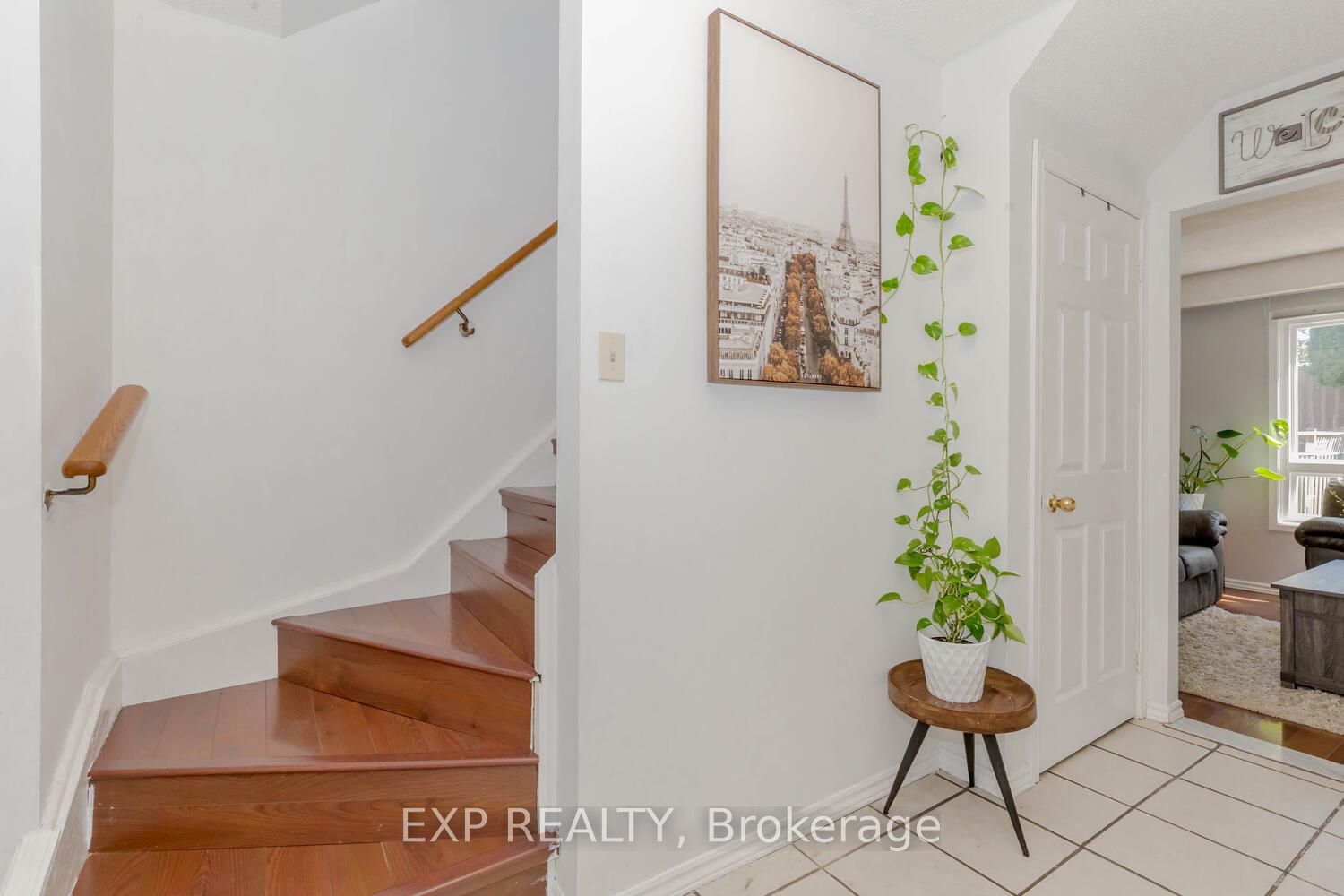 152 Timberlane Drive N