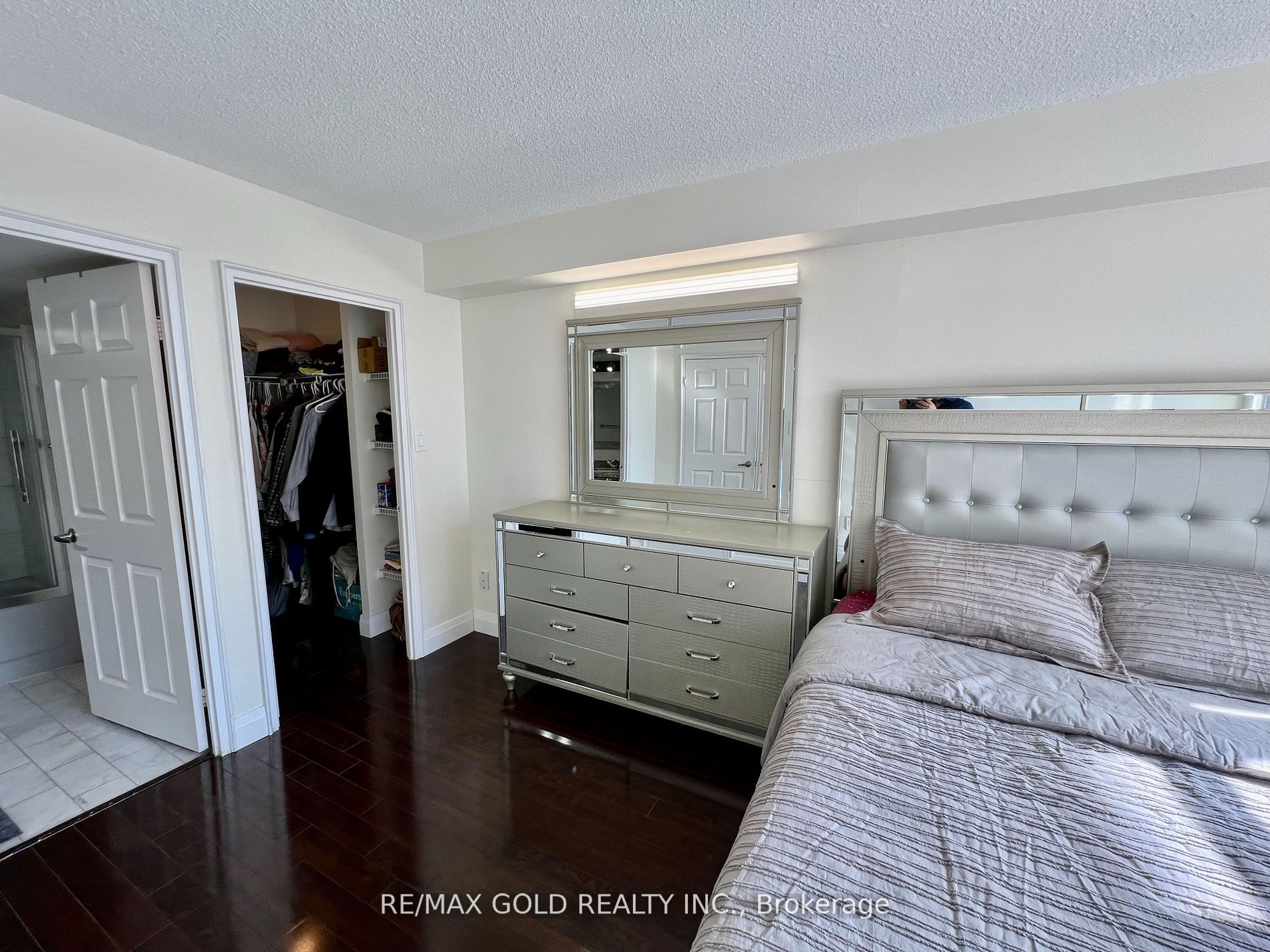 265 Enfield Place #903