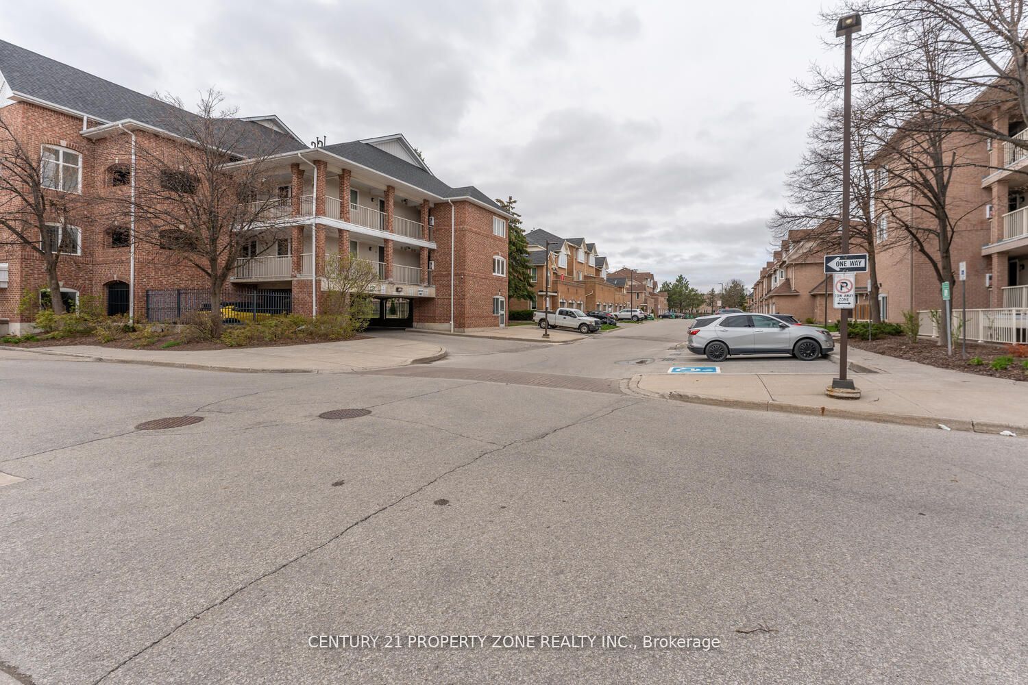 85 Bristol Rd E, #139