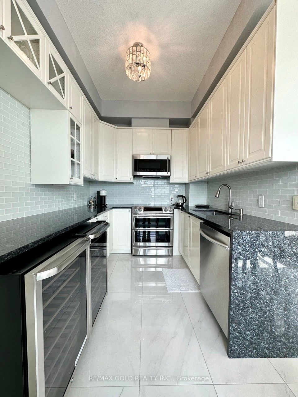 3515 Kariya Drive, #PH03
