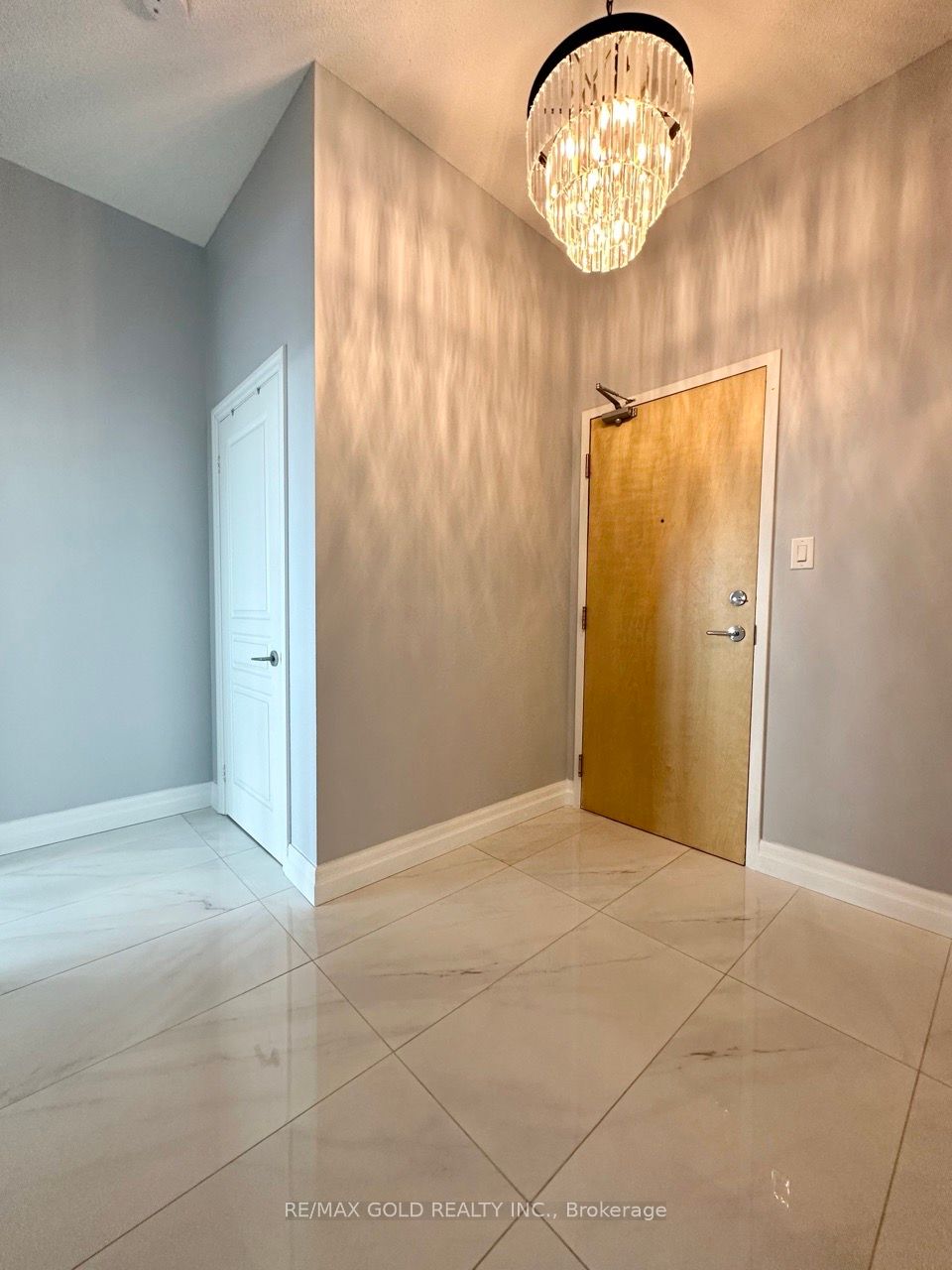 3515 Kariya Drive, #PH03