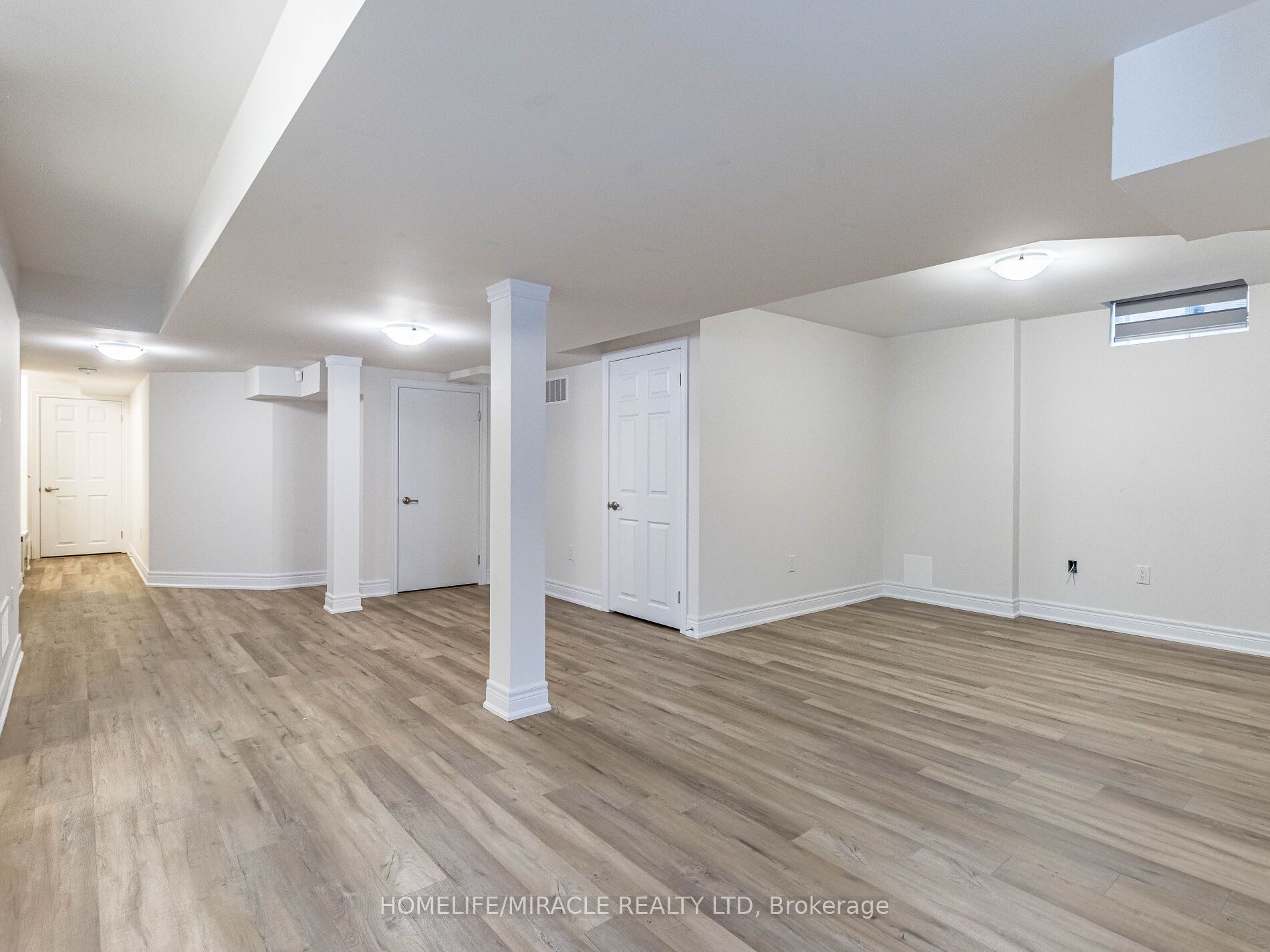 34 Rosewell Crescent