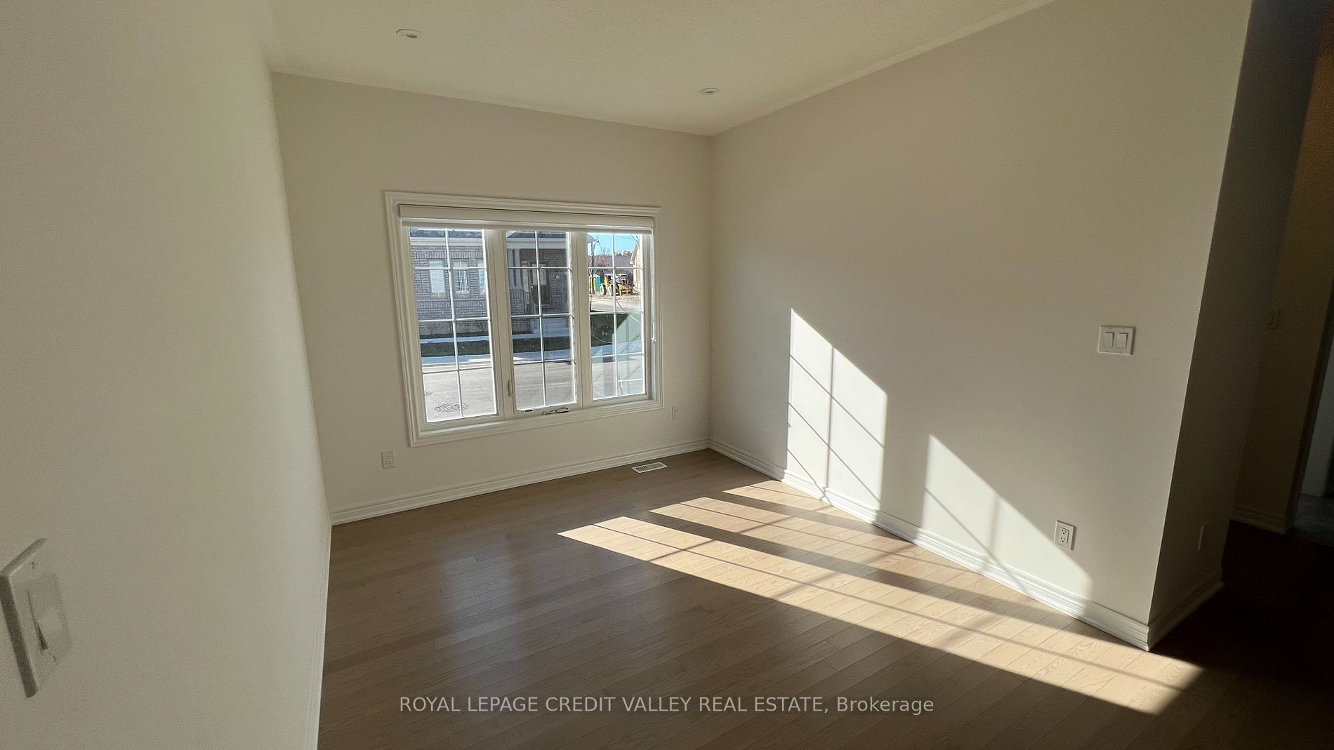 10 Abelia Street, #6
