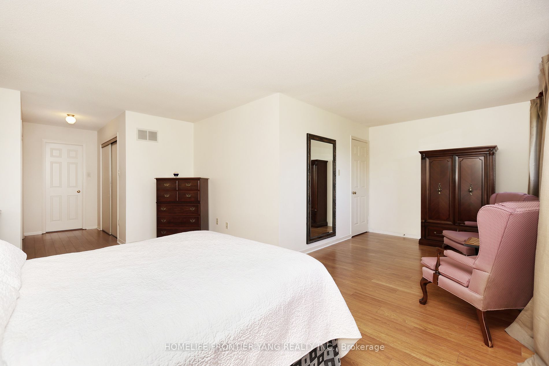 3209 Magwood Rd