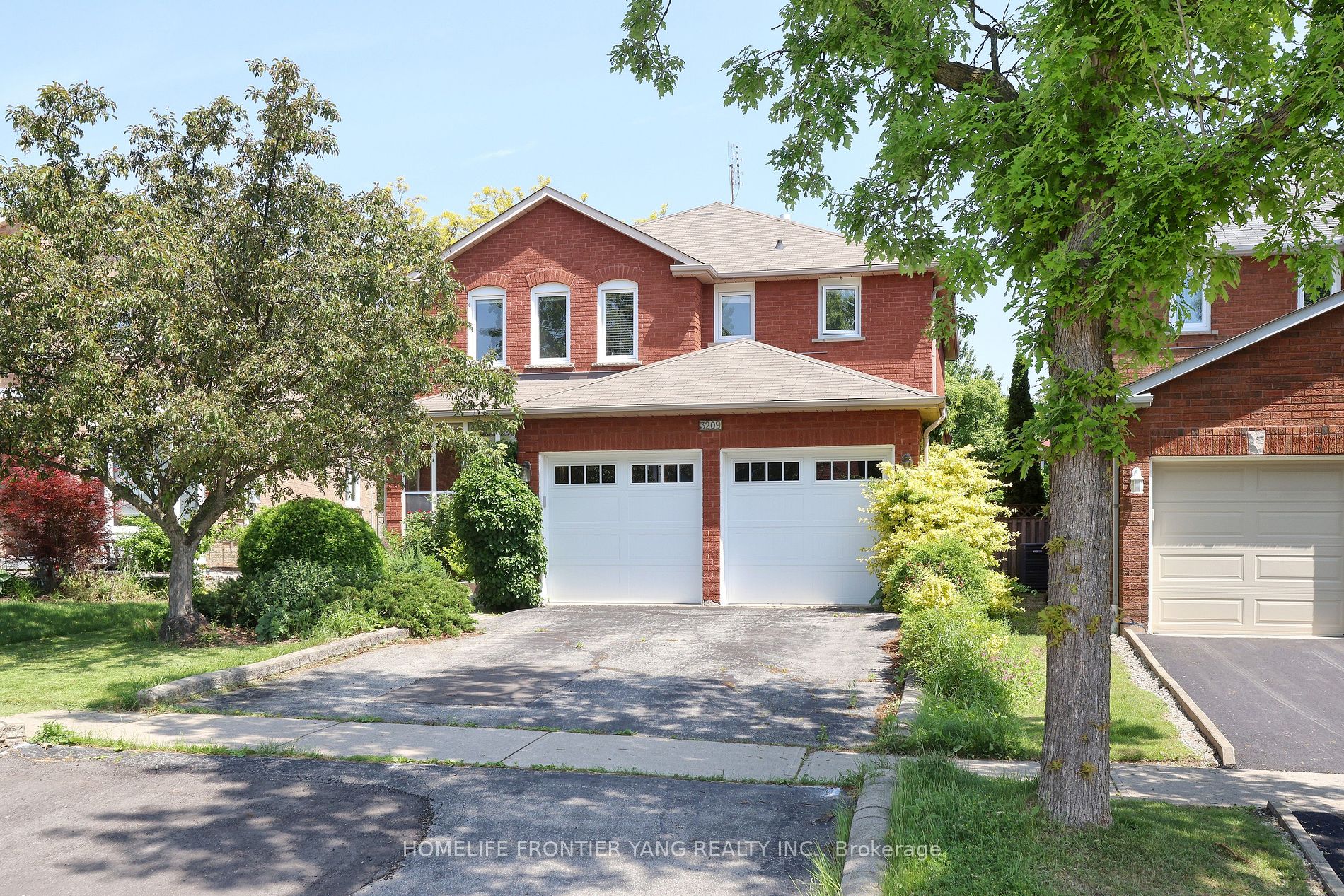 3209 Magwood Rd