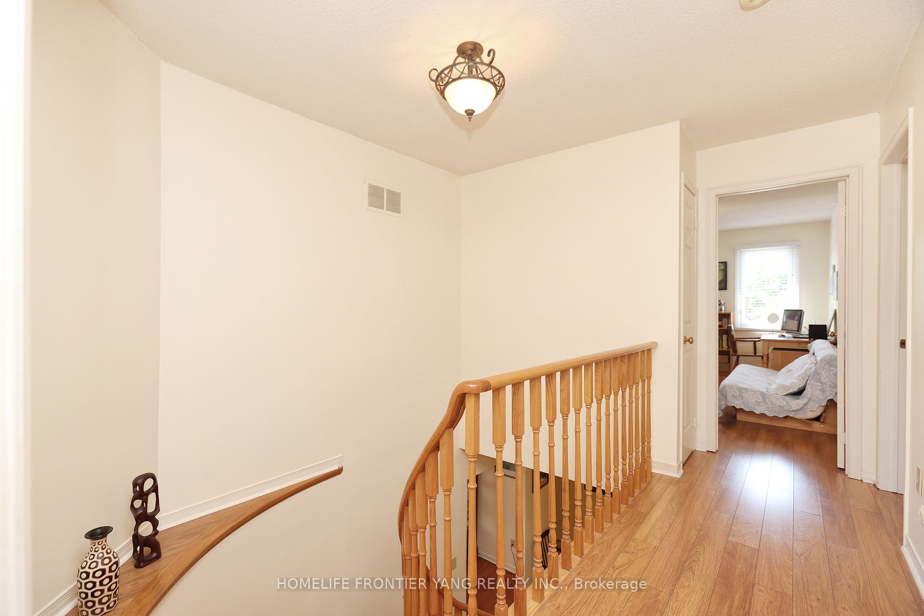 3209 Magwood Rd