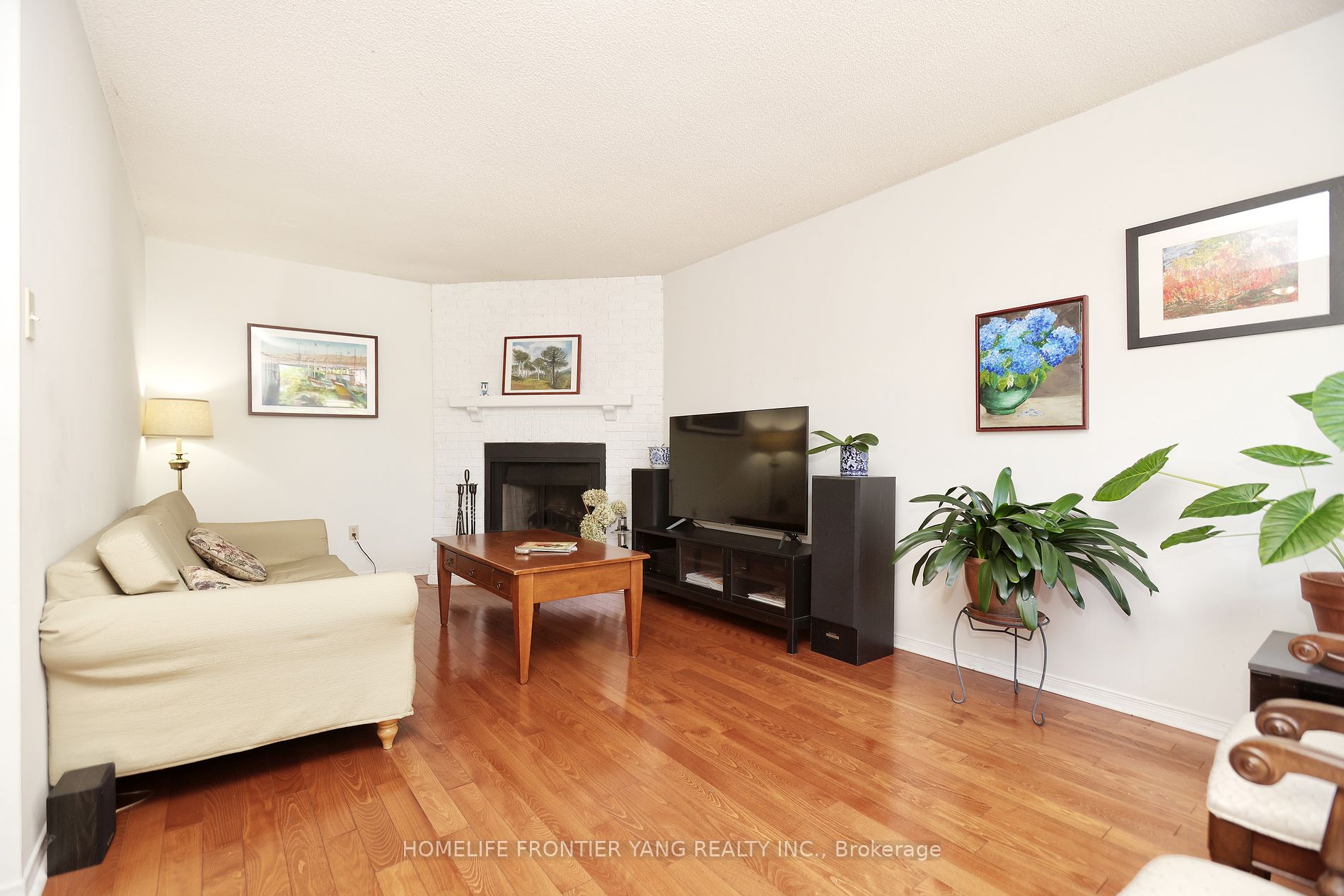 3209 Magwood Rd