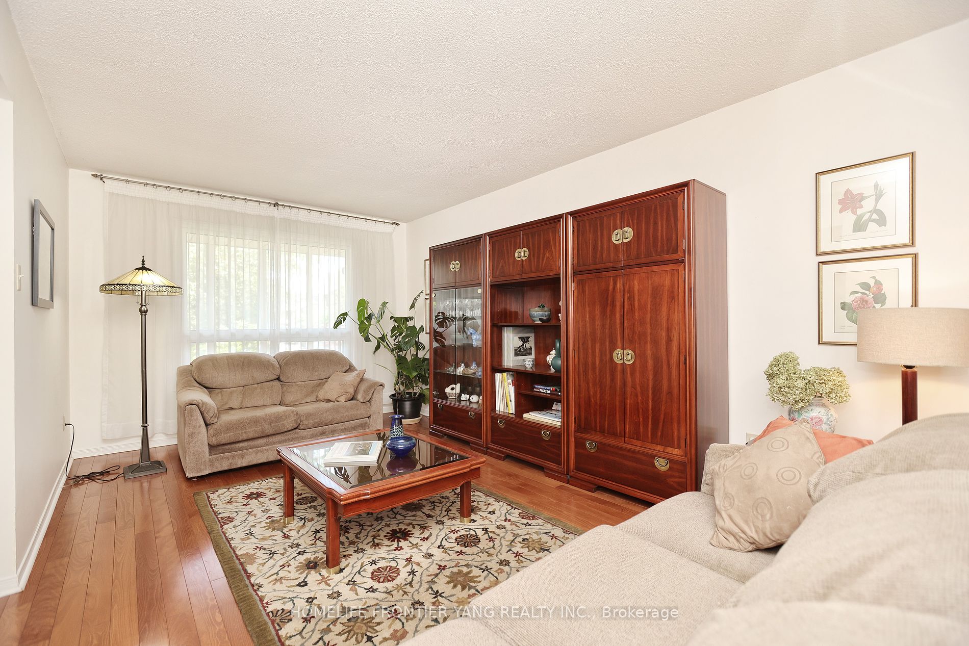 3209 Magwood Rd
