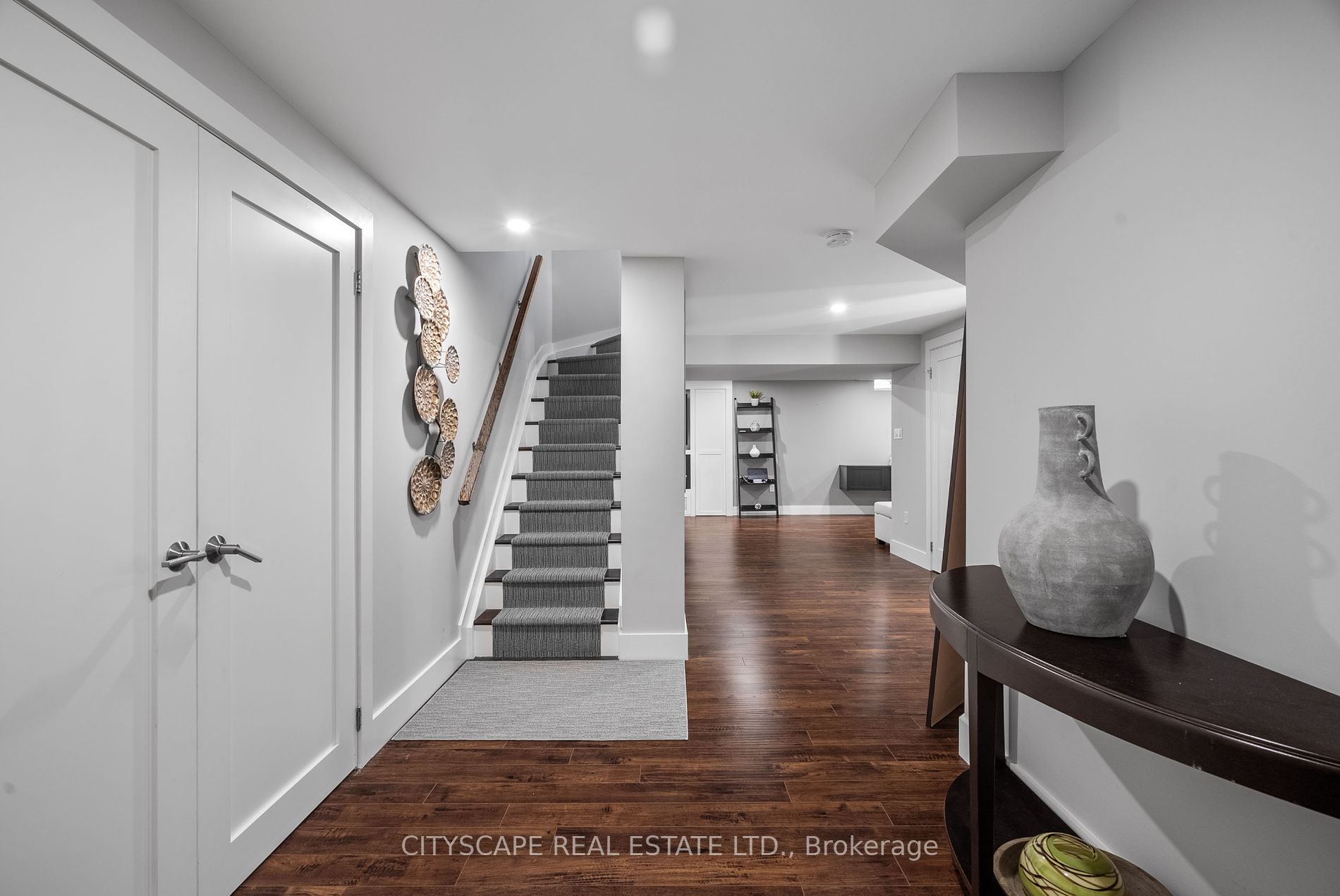 46 Gollop Cres