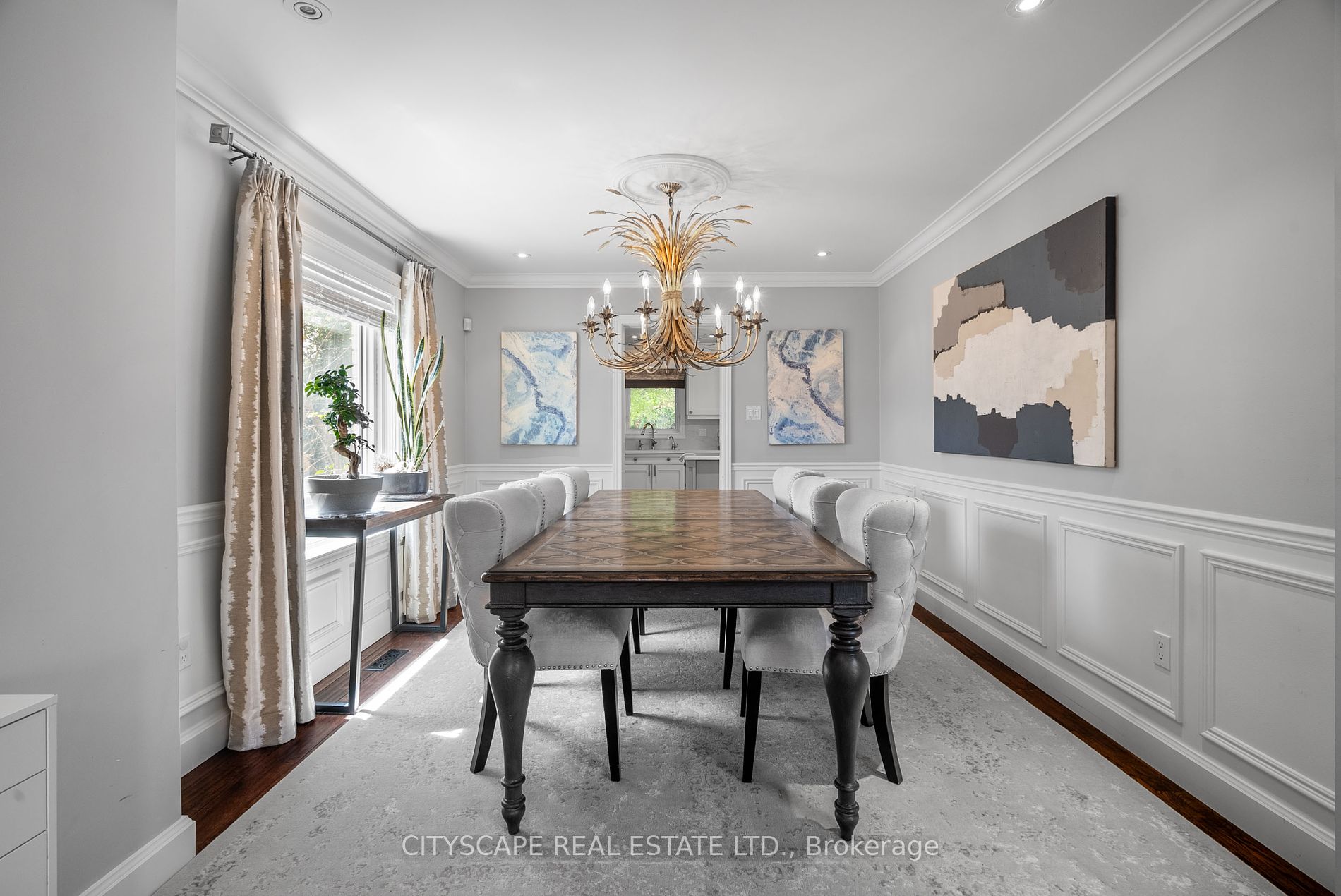 46 Gollop Cres
