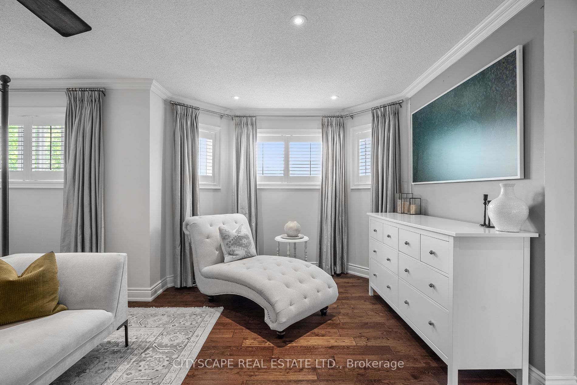 46 Gollop Cres