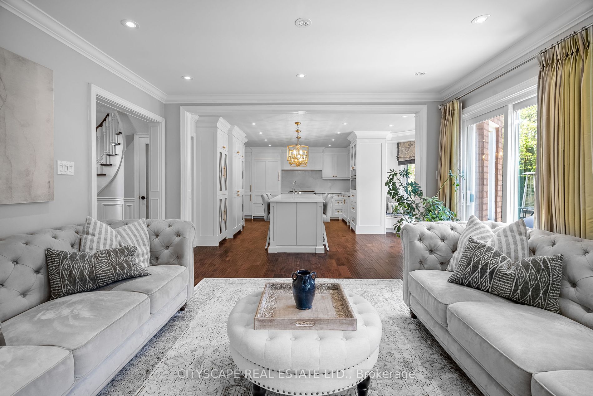 46 Gollop Cres