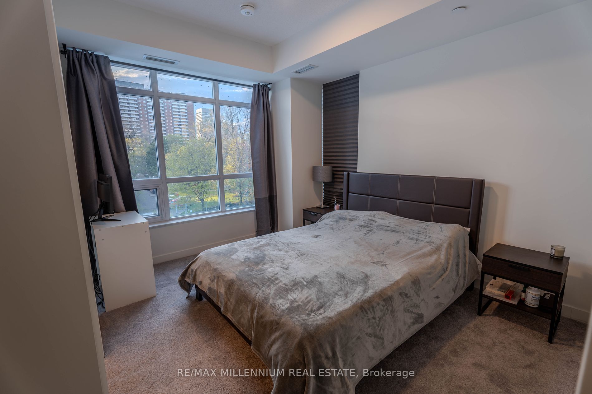 10 Wilby Crescent, #216