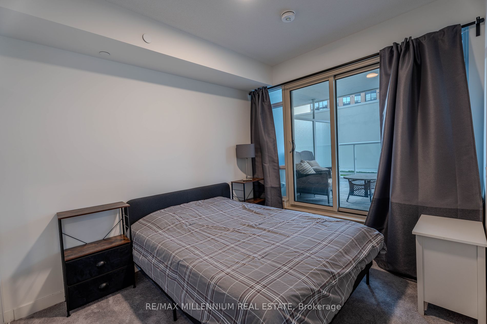 10 Wilby Crescent, #216