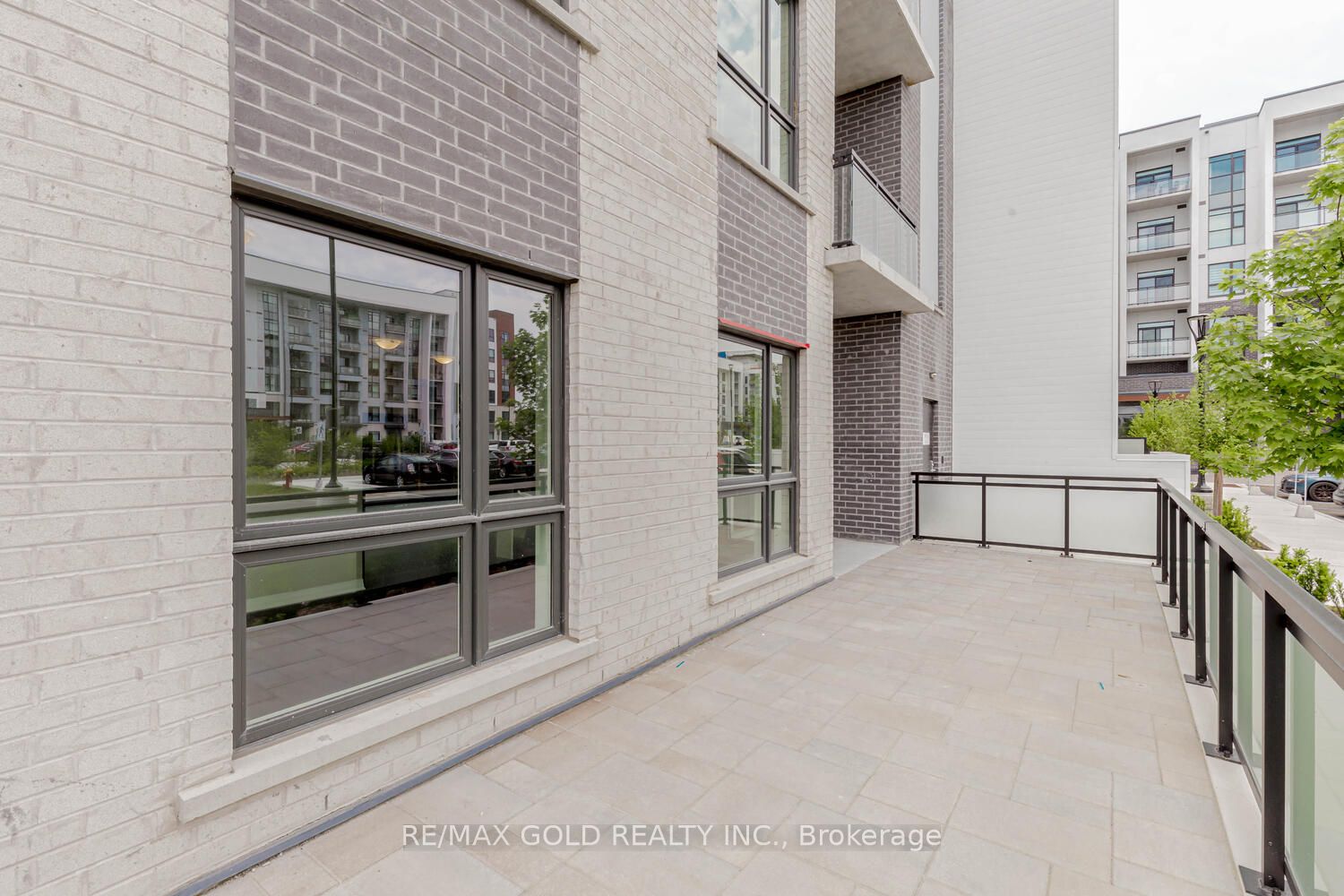 470 Gordon Krantz Avenue #112