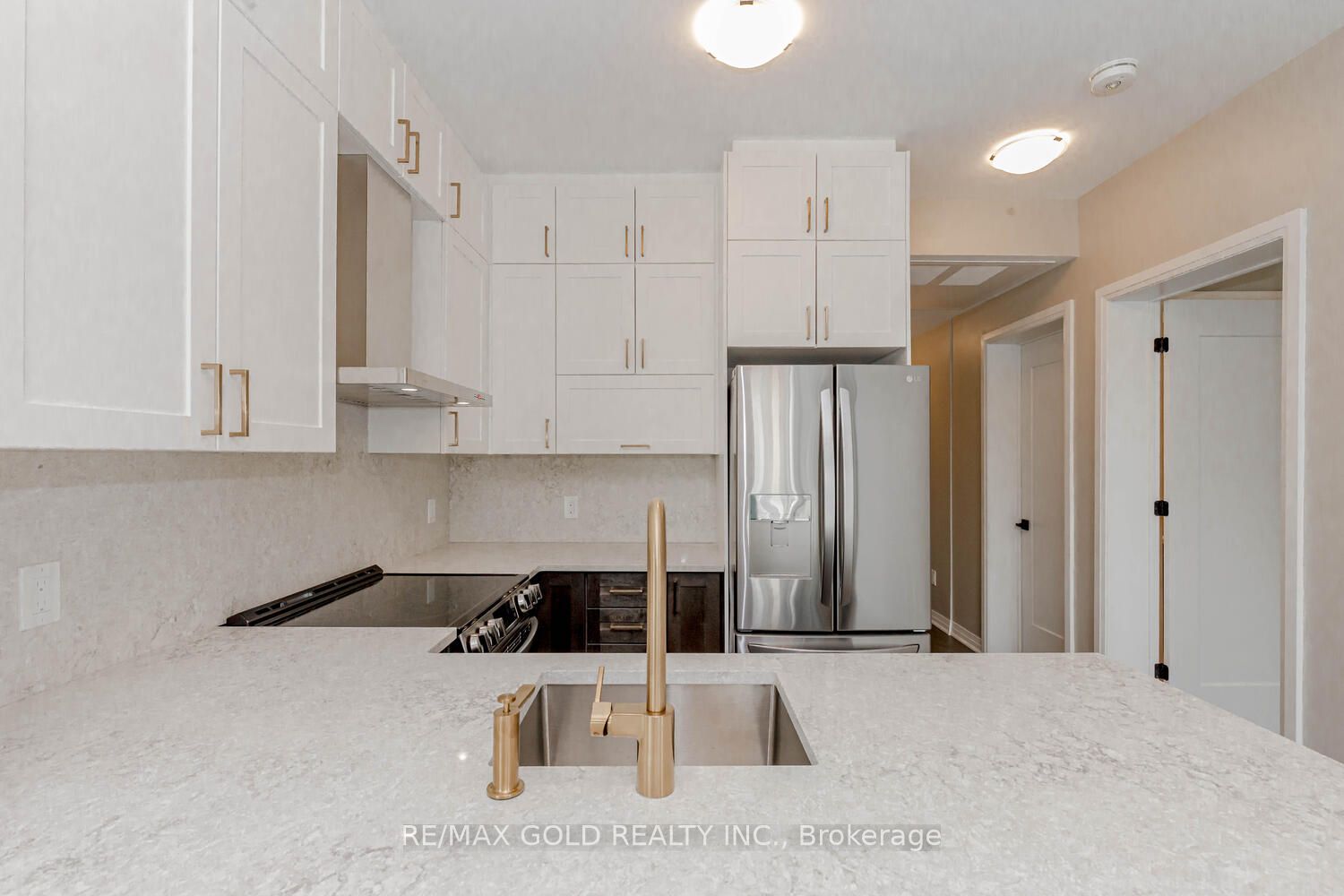 470 Gordon Krantz Avenue #112