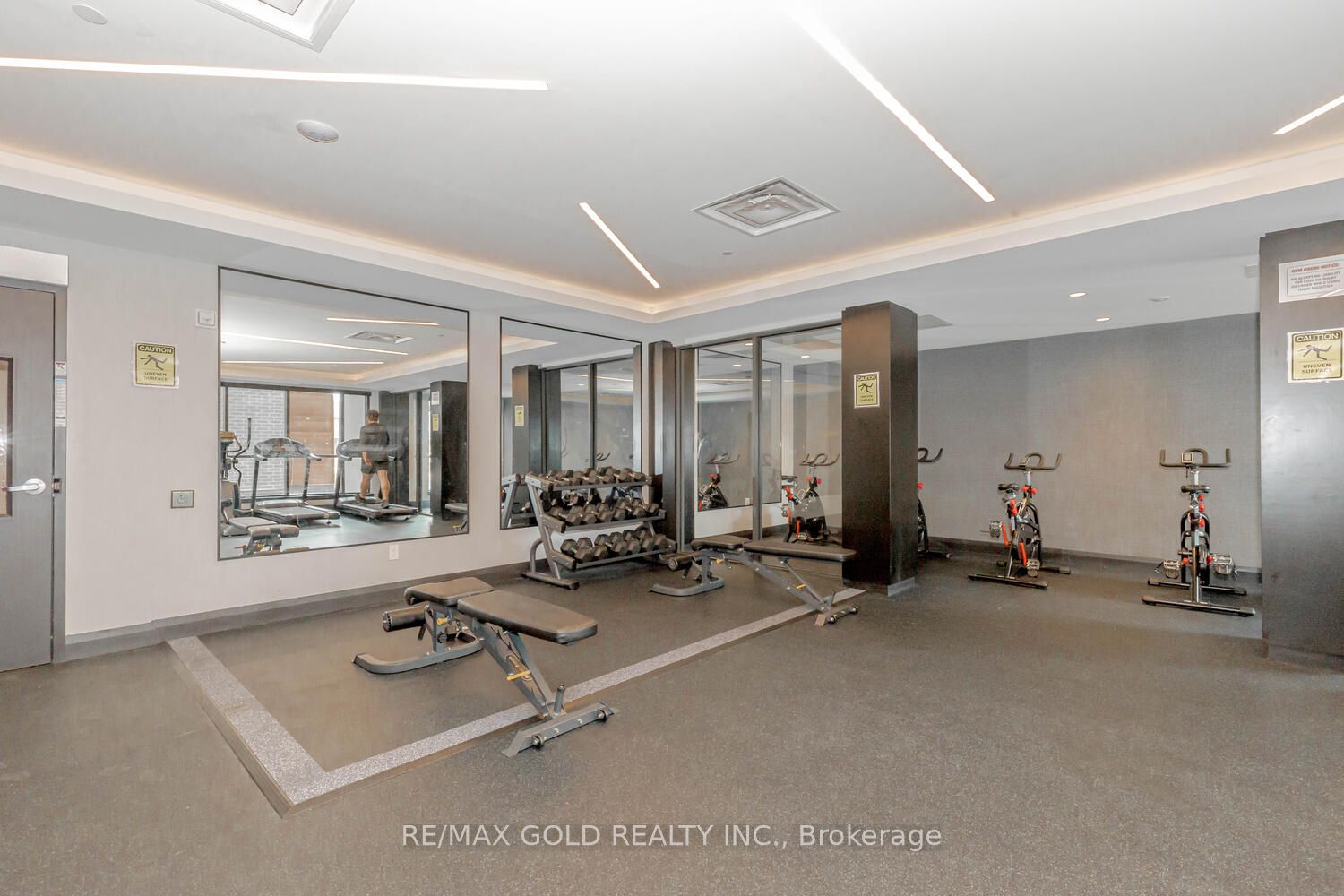 470 Gordon Krantz Avenue #112
