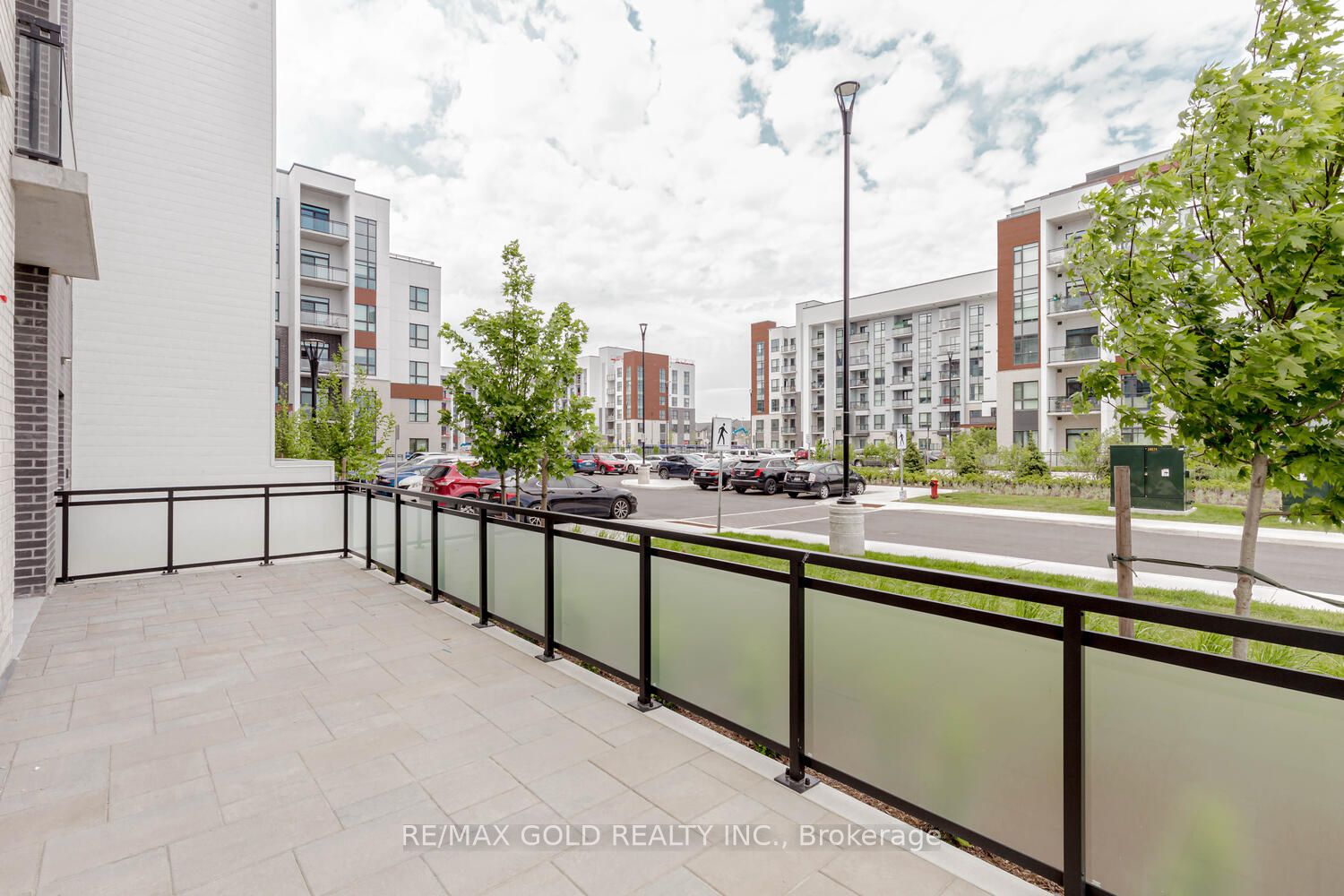 470 Gordon Krantz Avenue #112