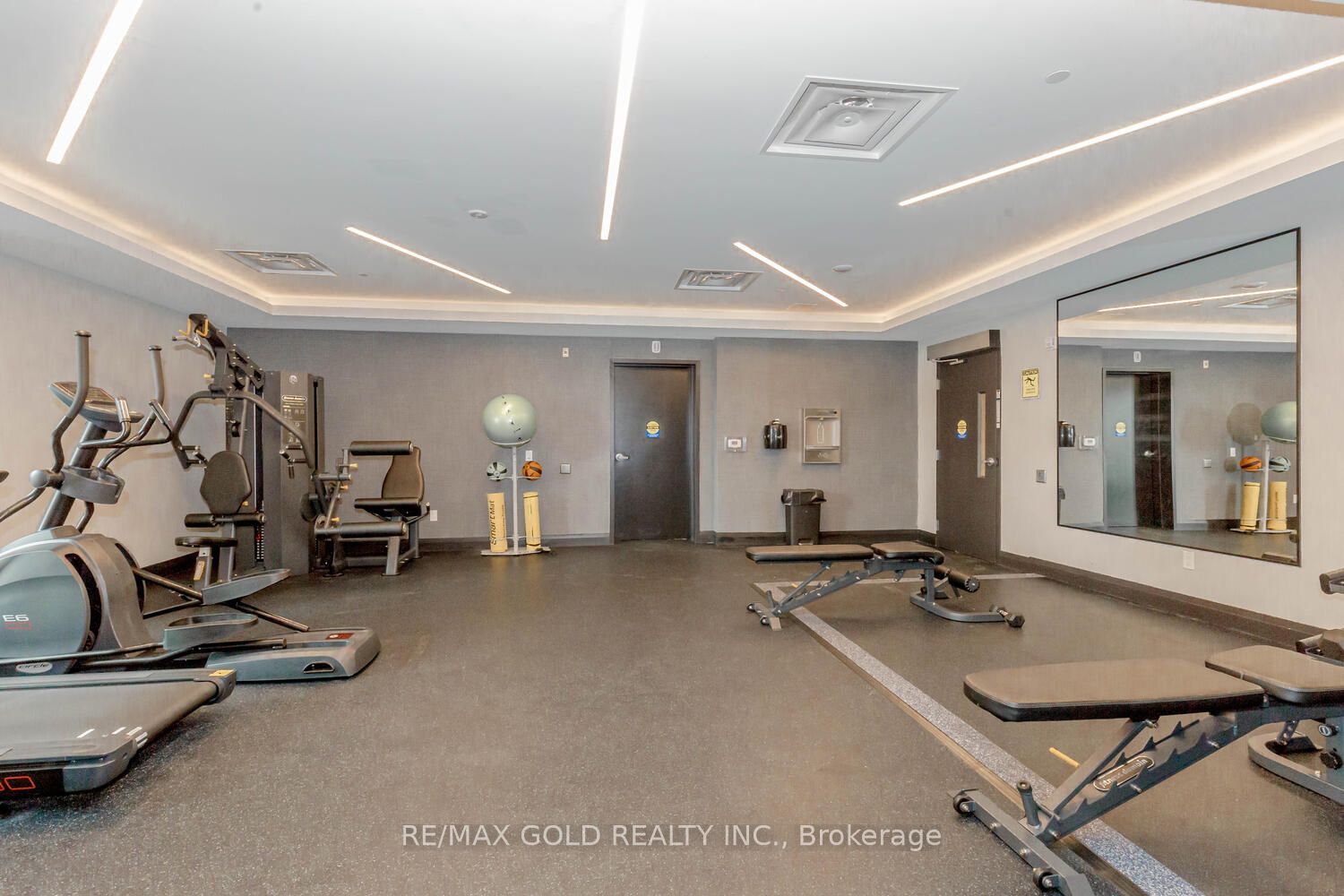 470 Gordon Krantz Avenue #112