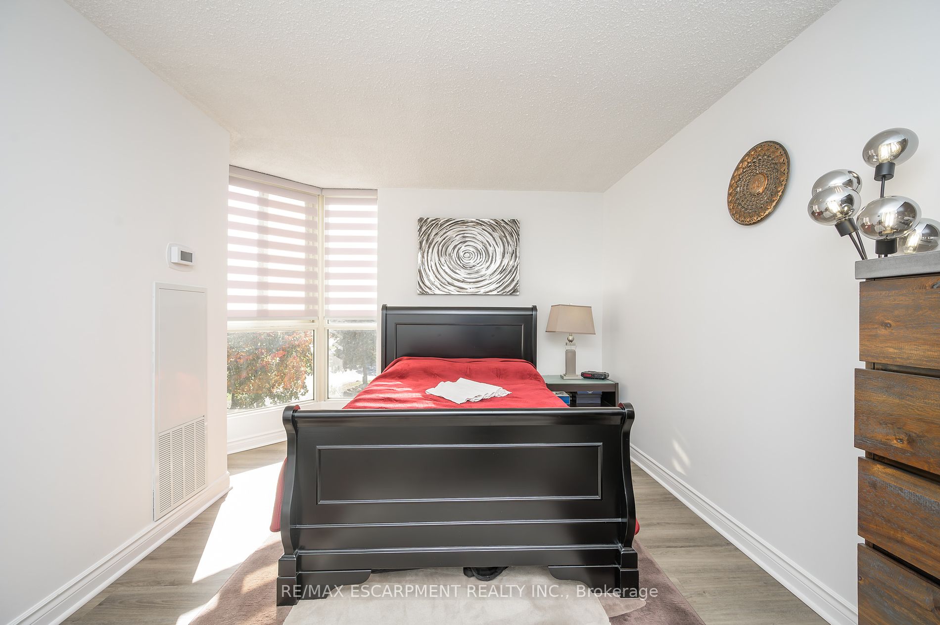 1237 North Shore Blvd E, #301