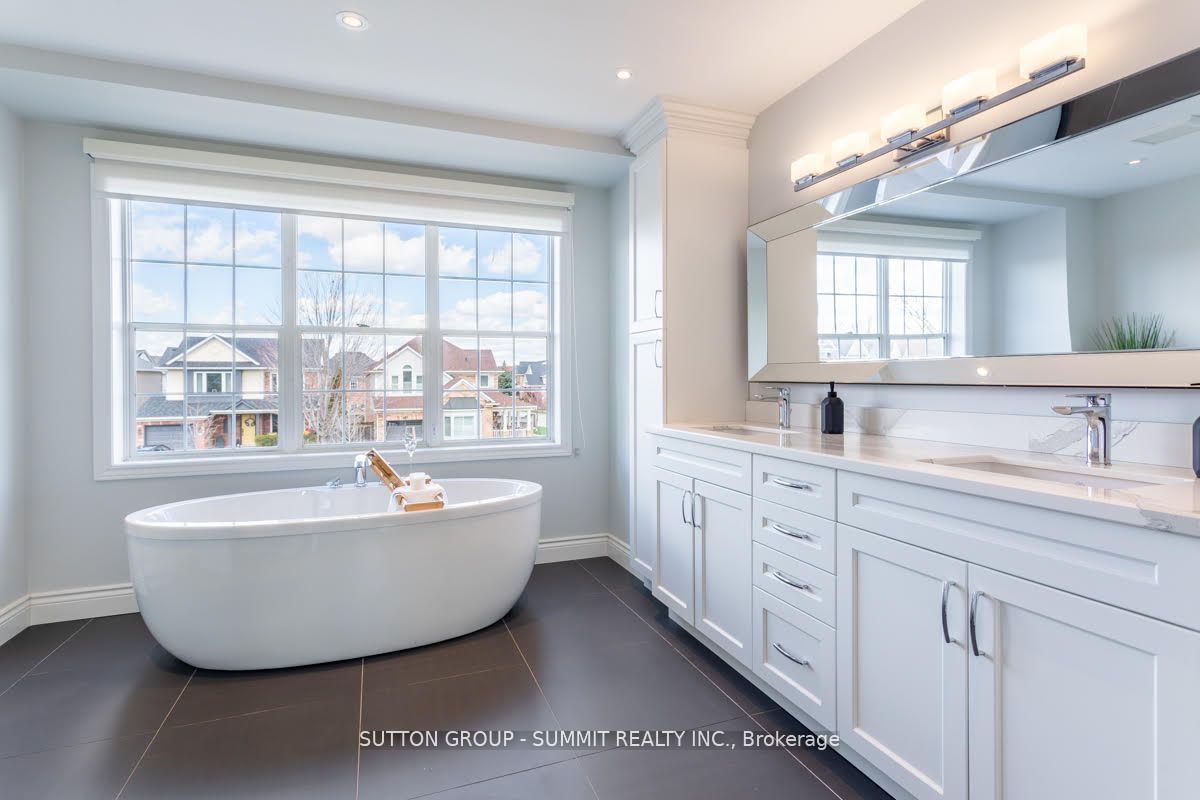 852 TRUDEAU Drive
