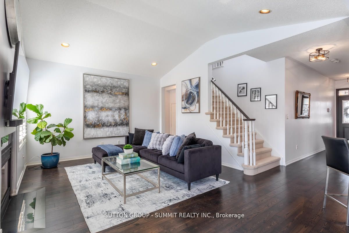 852 TRUDEAU Drive