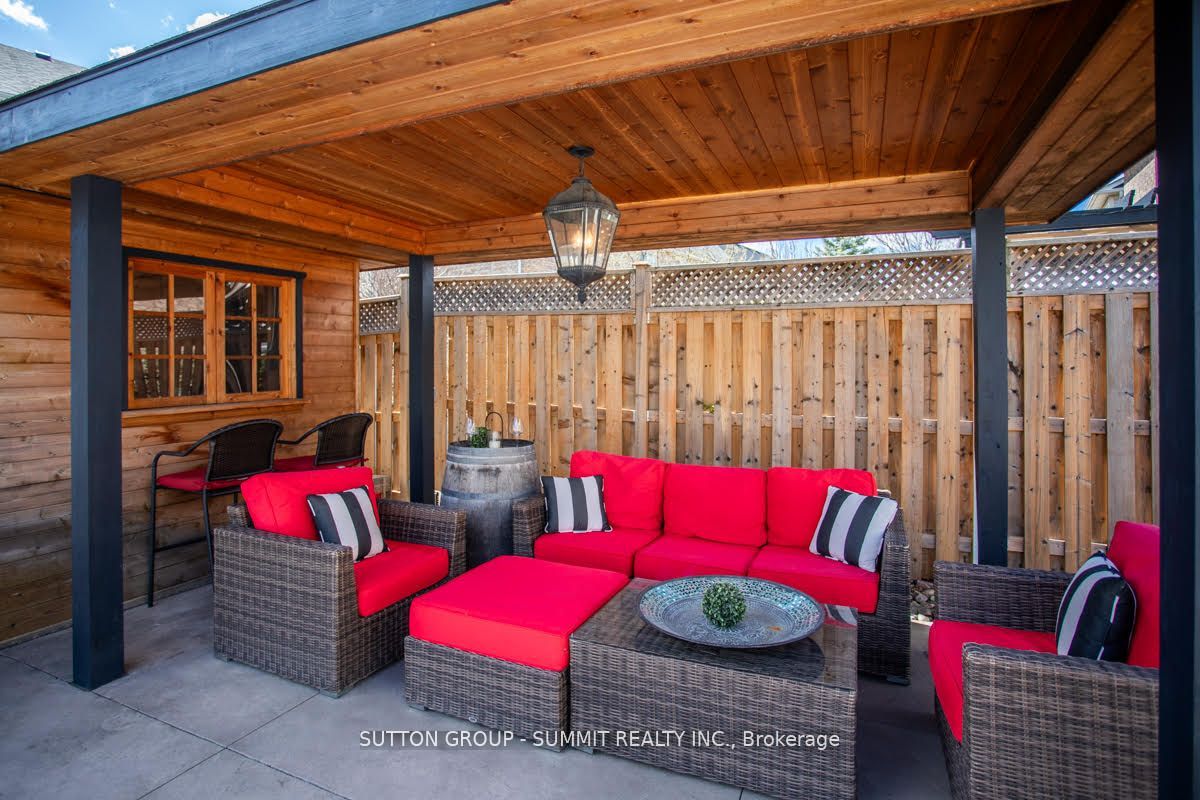 852 TRUDEAU Drive