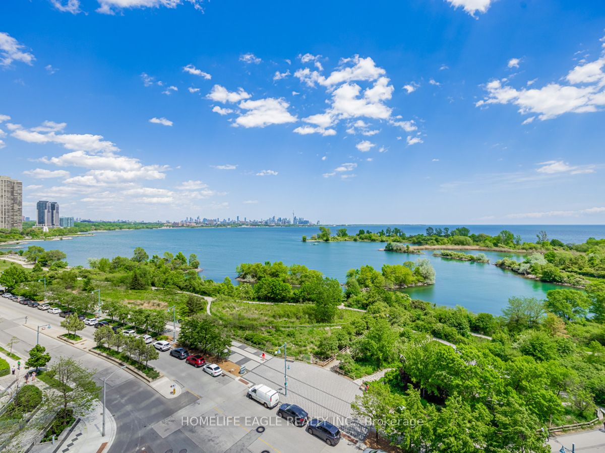 65 Annie Craig Dr, #709