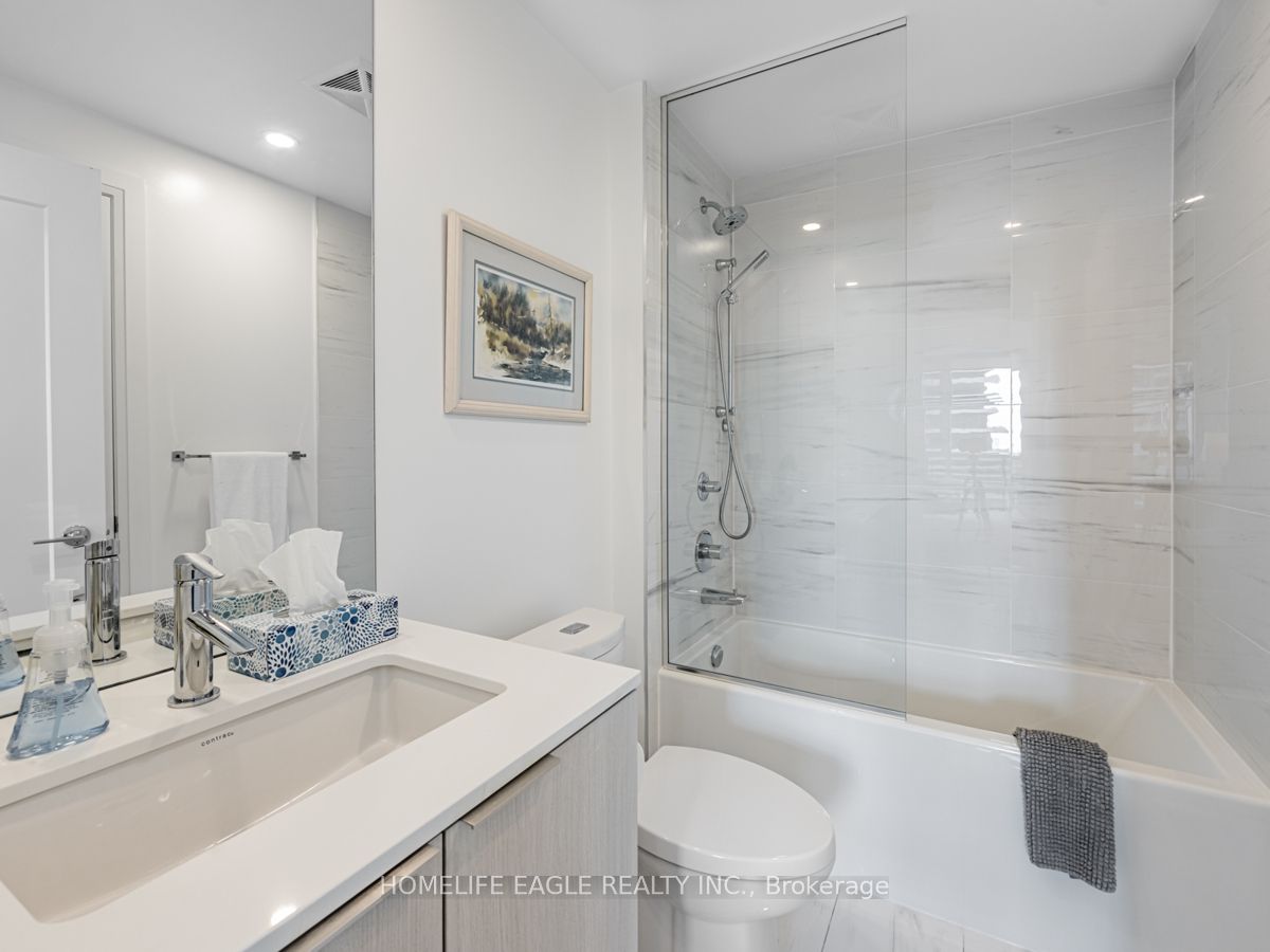 65 Annie Craig Dr, #709