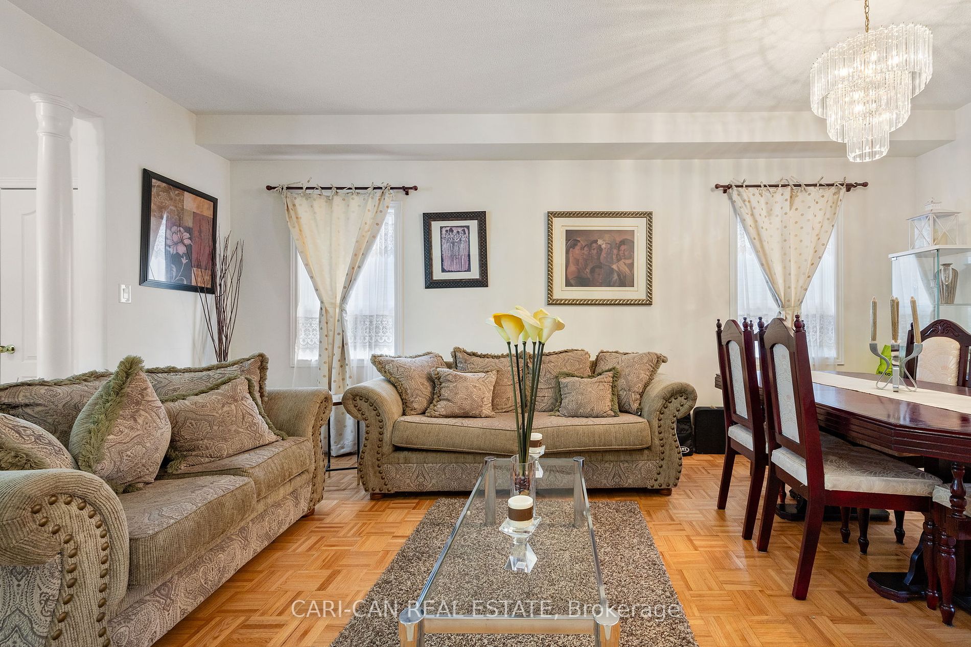 10 Sir Jacobs Crescent