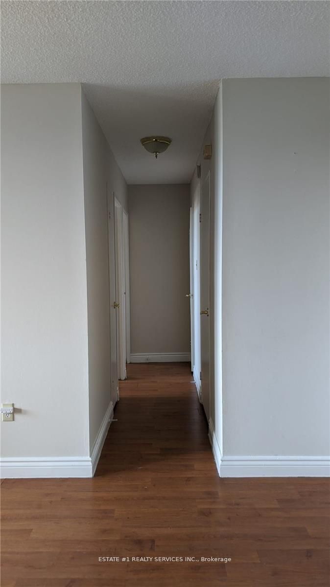 1625 Bloor St E, #515