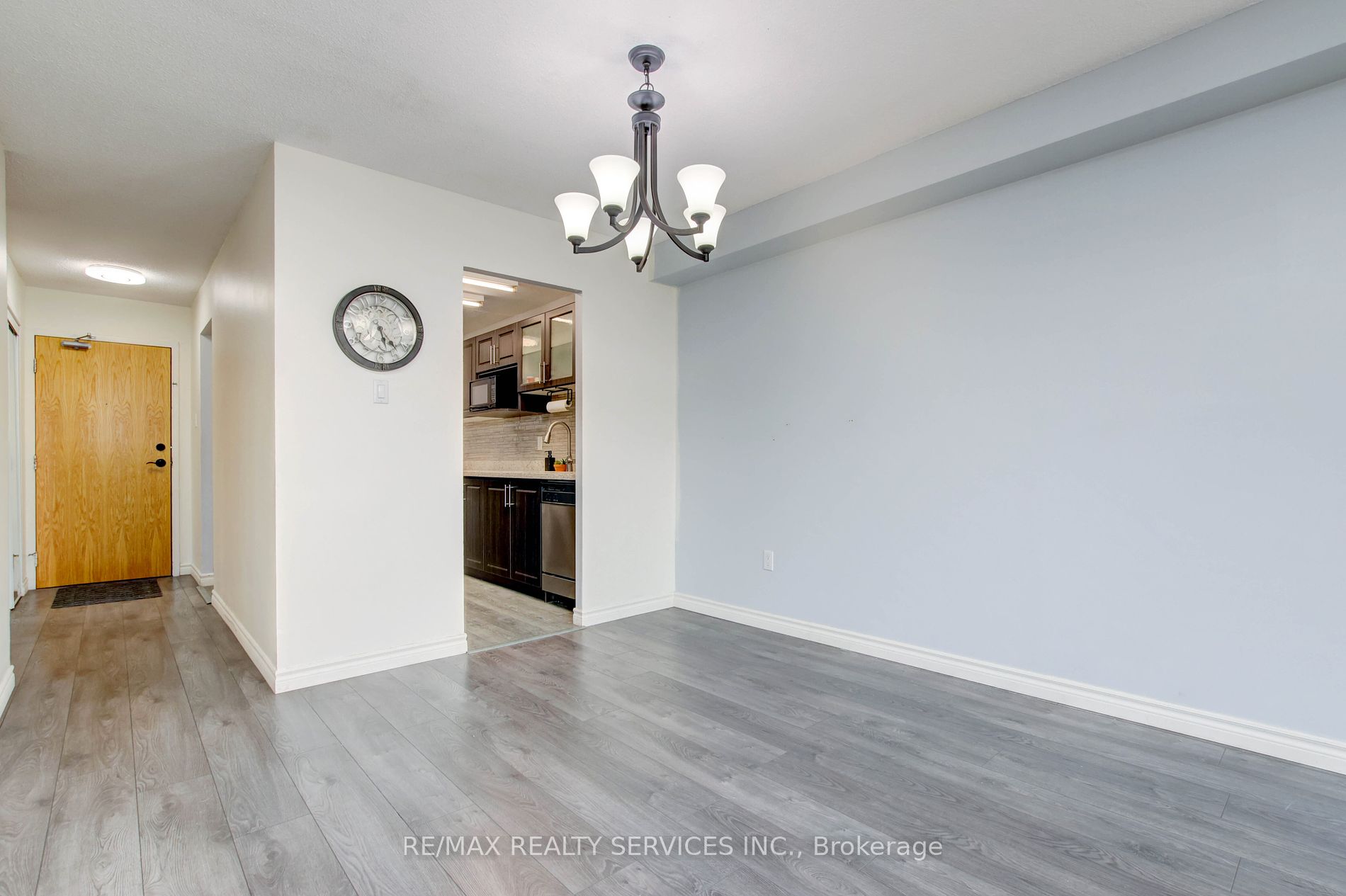 4 Lisa Street, #511