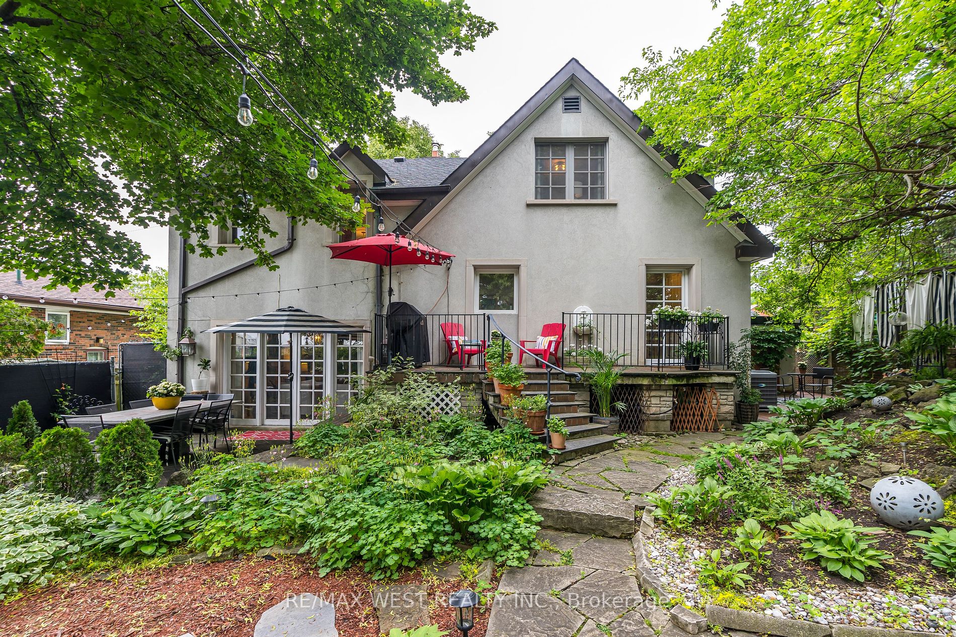 34 Riverlea Dr