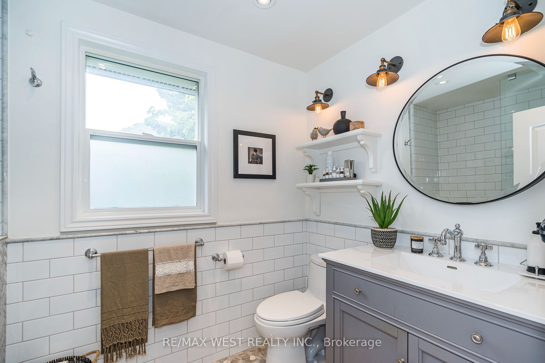 34 Riverlea Dr