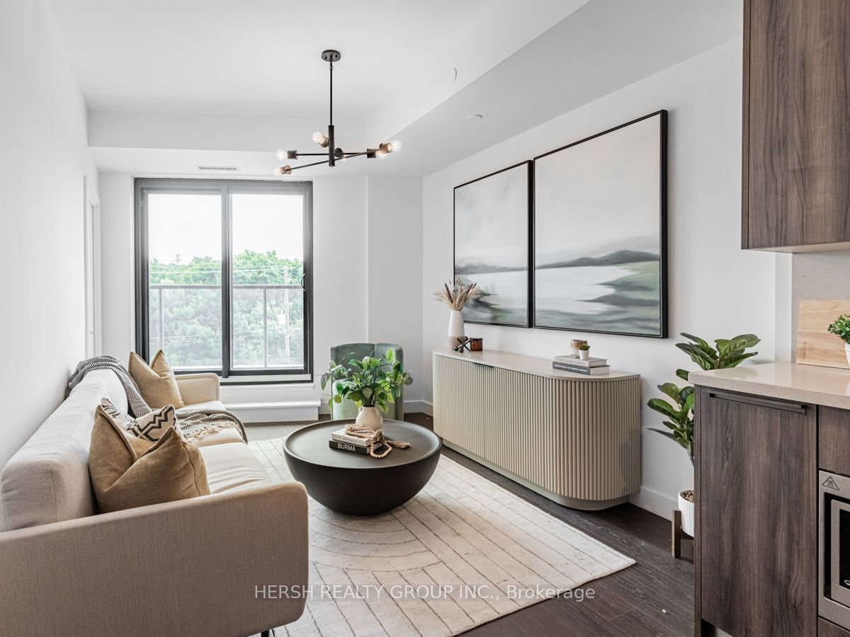 160 Kingsway Cres, #310
