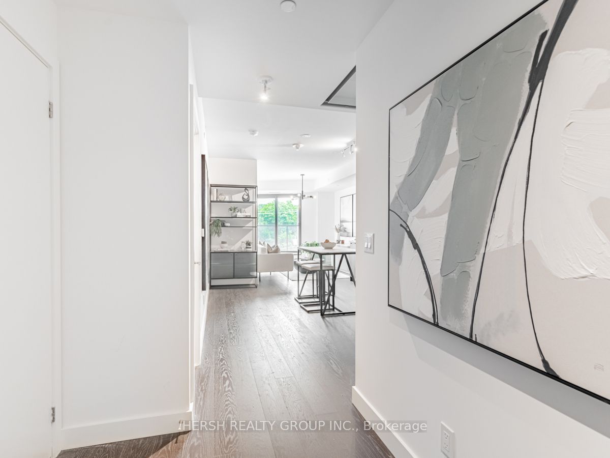 160 Kingsway Cres, #310
